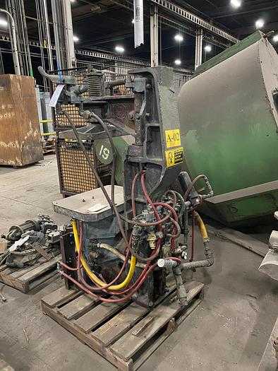 SPO 114-JU JOLT SQUEEZE MOLDING MACHINE, 14-IN SQUEEZE CYLINDER - FOUNDRY MOLDING MACHINES