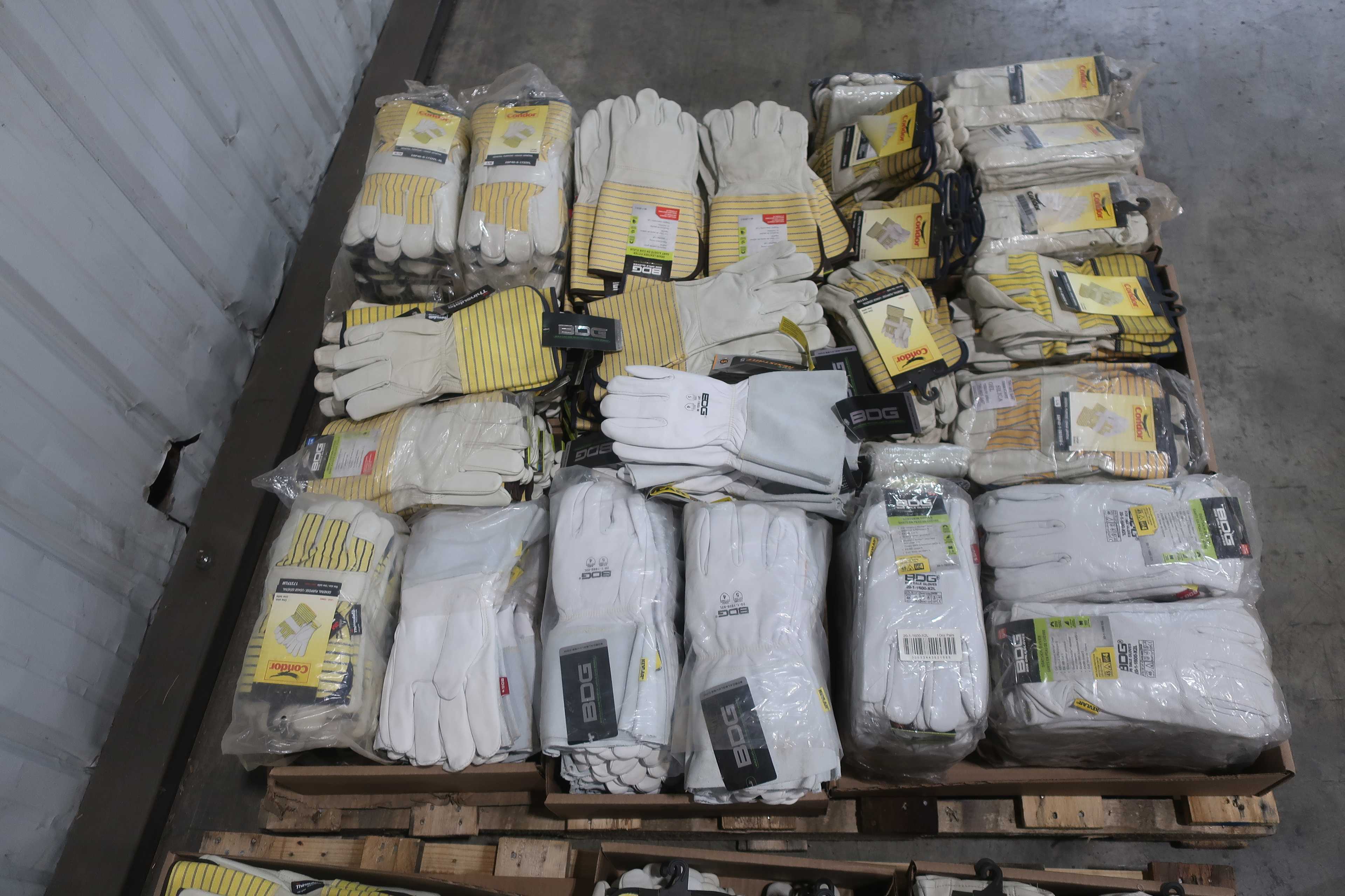 2 PALLETS OF BDG AND CONDOR LEATHER GLOVES, NEW WITH TAGS - PPE