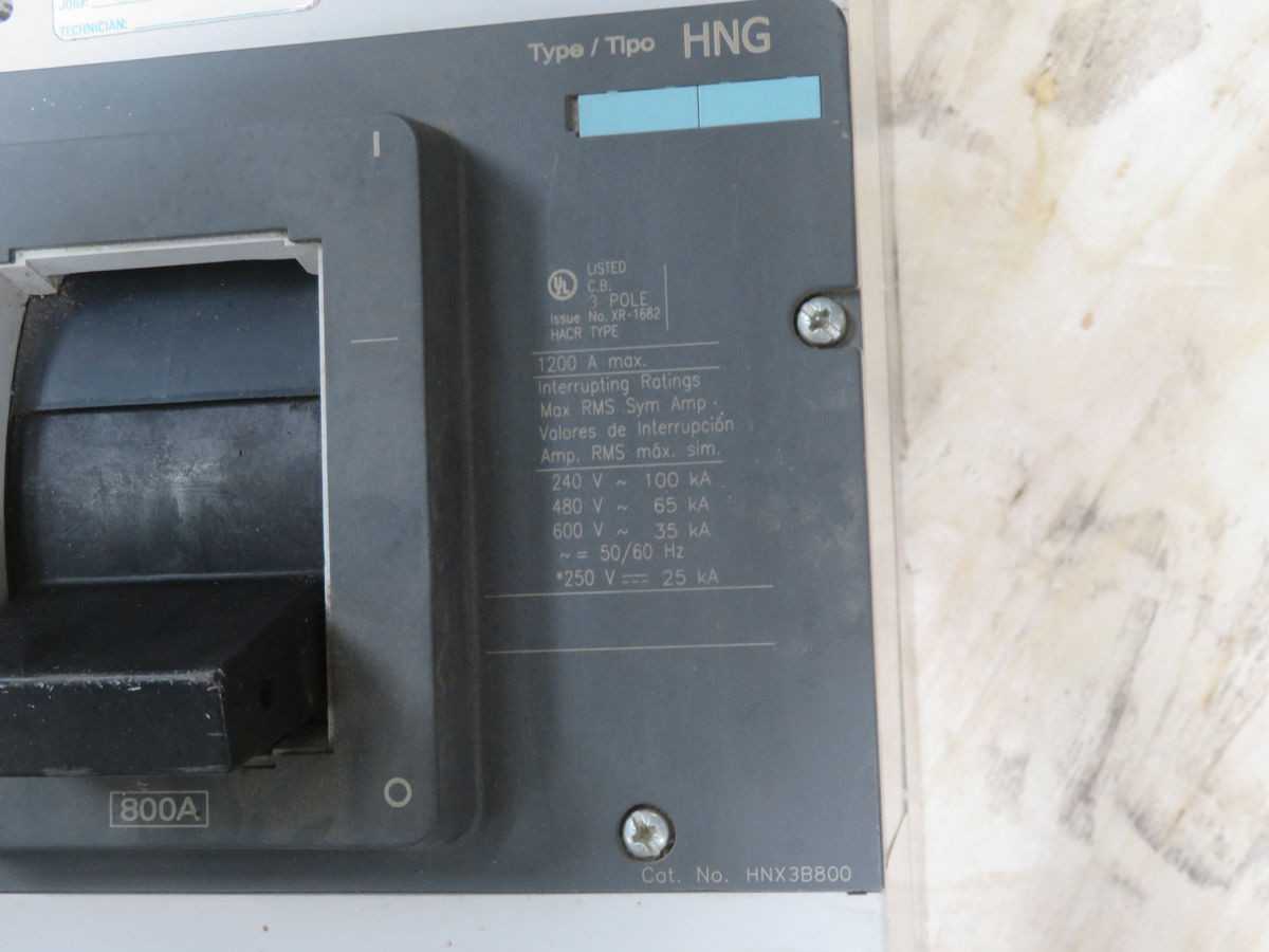 SIEMENS HNX3B800 CIRCUIT BREAKER, 3 POLE, MOLDED CASE, 800A, 480V, FIXED TM TRIP, 65KA IC - CIRCUIT BREAKERS