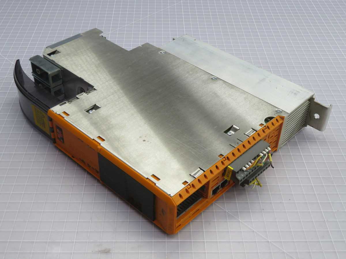 B&R 8BVI0028HWD0.000-1 INVERTER, 2 AXIS, 3X 400-480V IN, 750VDC BUS, 3.8A, 1.5KW, 0-2000HZ, IP20 - PLC MODULES