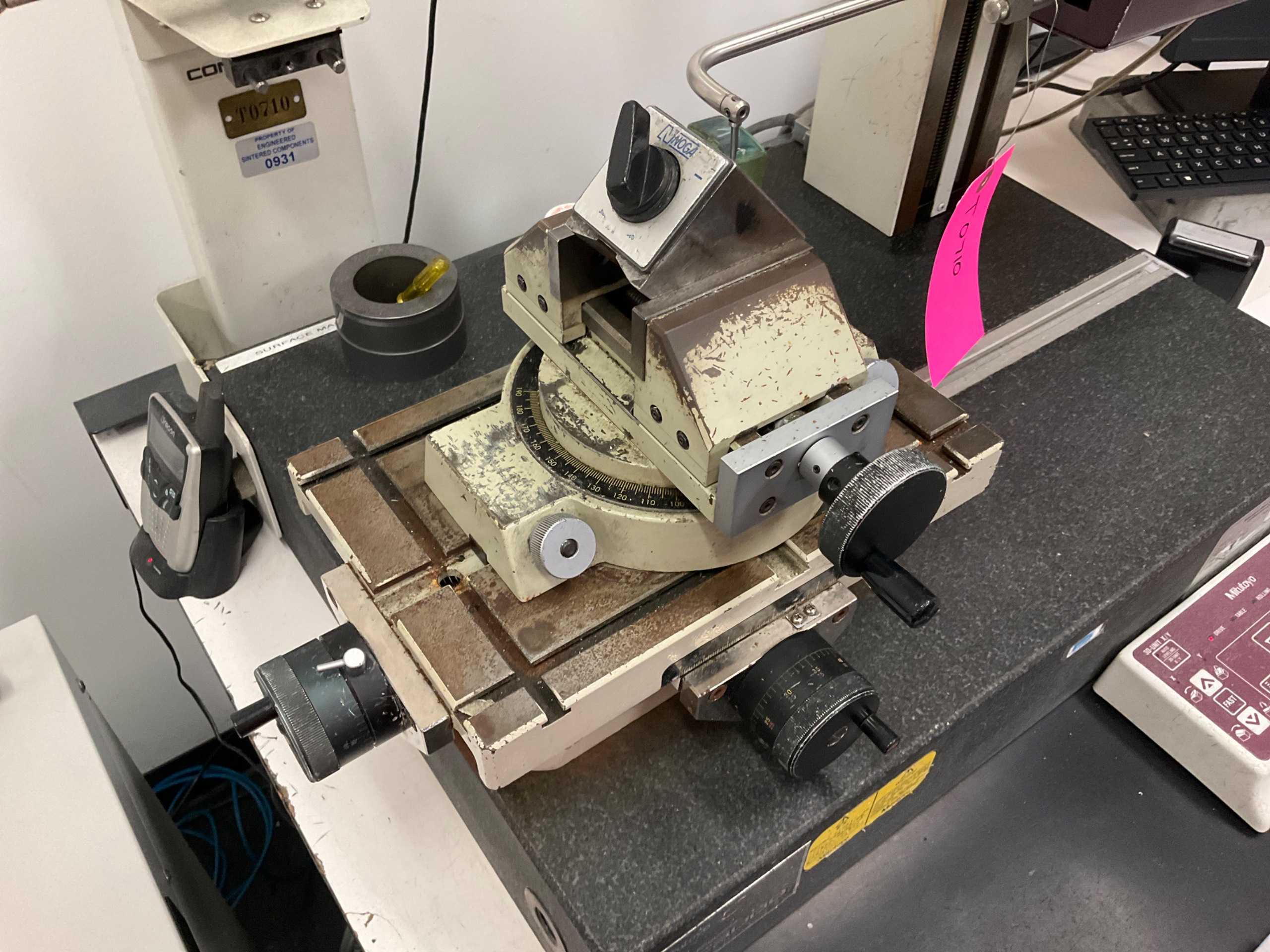 MITUTOYO SV-C3000 FORMTRACER - LAB & SCIENTIFIC