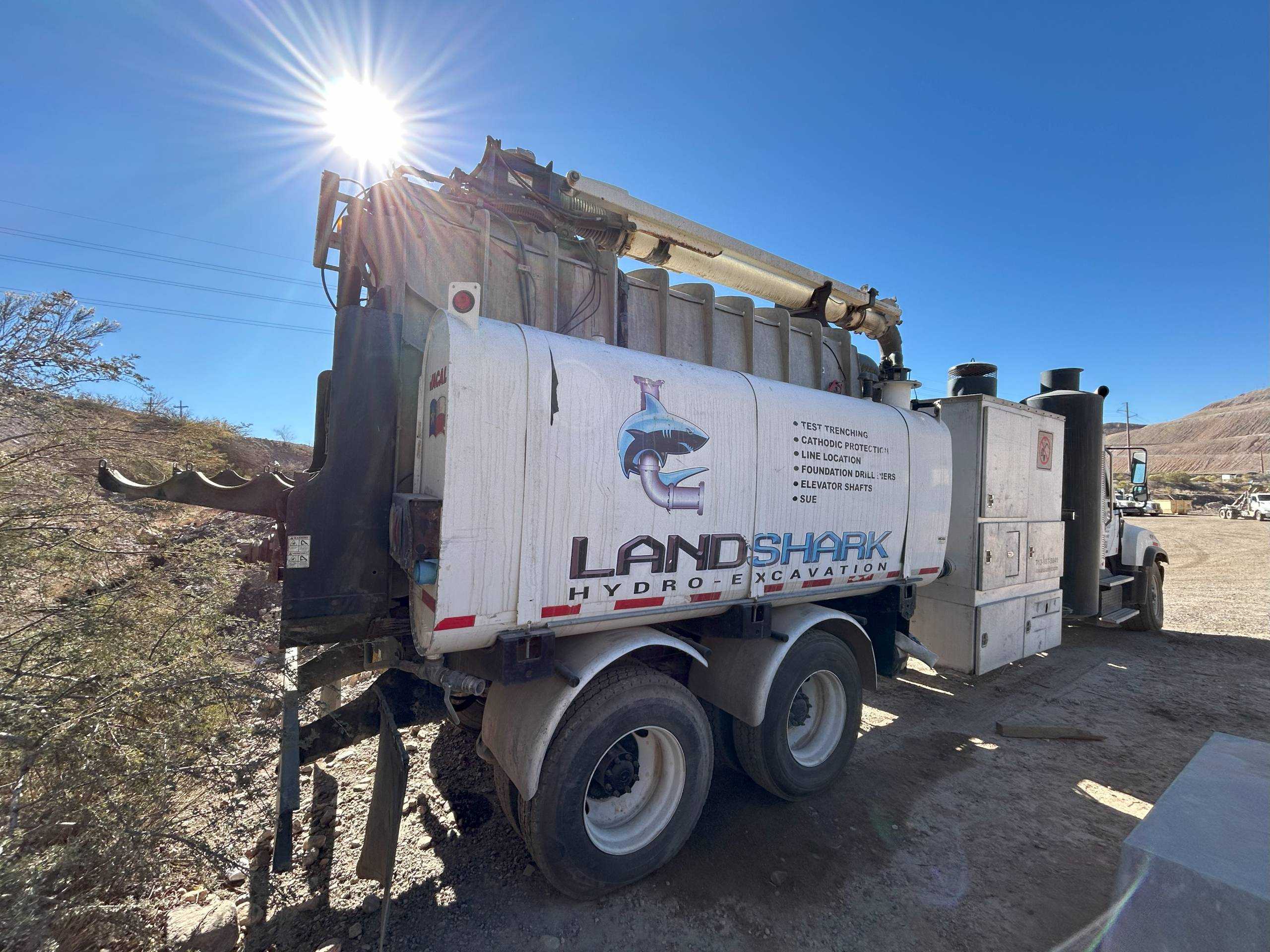 2014 FREIGHTLINER 114SD VACUUM TRUCK - VACUUM TRUCKS