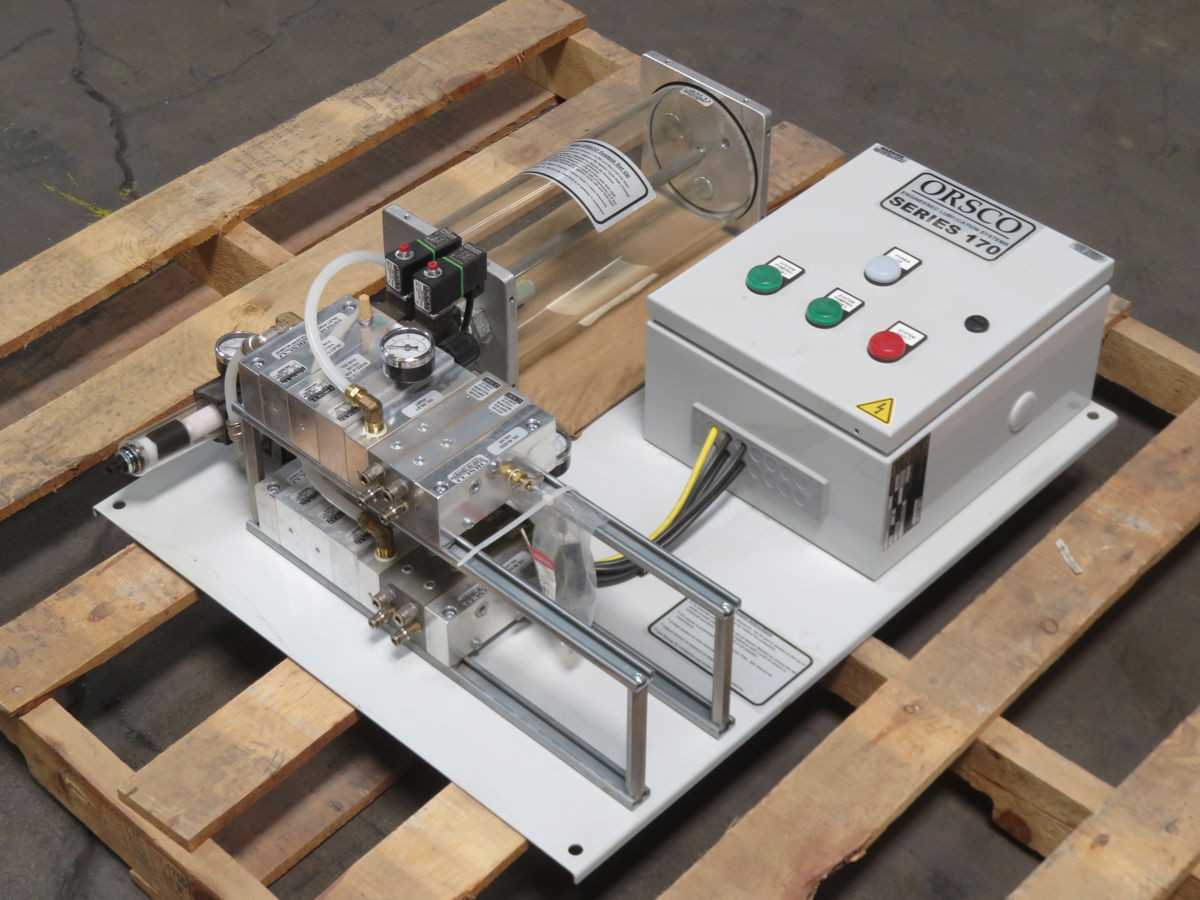 ORSCO 170-0115-4-AC, LUBE SYSTEM, 120 VAC POWER, 4 LUBE POINTS, 1.5 GAL RES, 200 PSI MAX P - PNEUMATIC LUBRICATOR