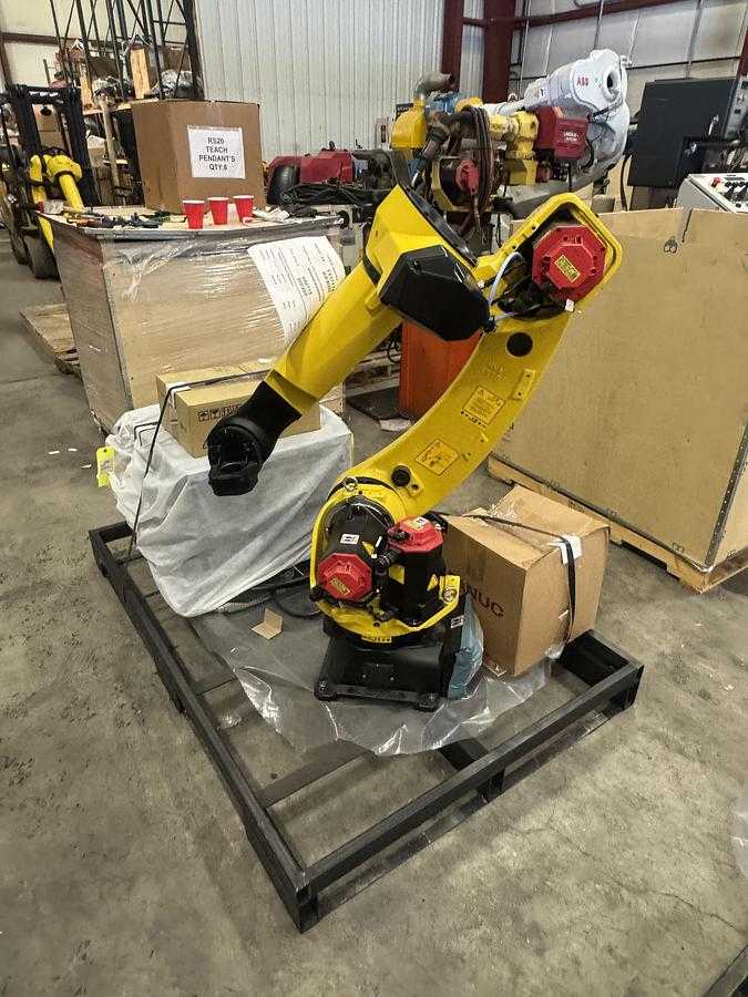 2021 FANUC Arc Mate 120ID Articulated Robot, 25kg Payload, 1831mm Reach, R-30iB Plus Control - ARTICULATED ROBOTS