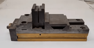MACHINIST VISE, 4 INCH, 13 INCH LONG, 5-3/8 INCH HEIGHT - MACHINE TOOLING