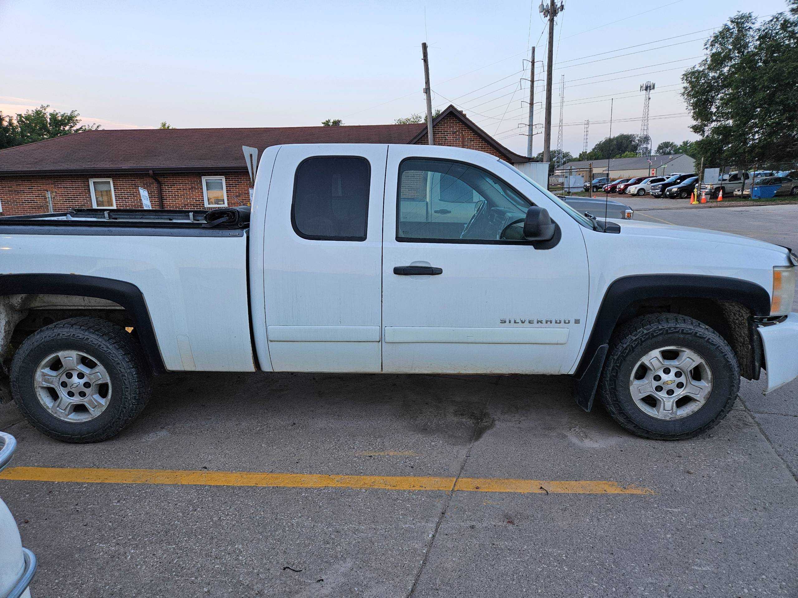 2007 CHEVROLET SILVERADO PICKUP TRUCK - PICKUP TRUCK