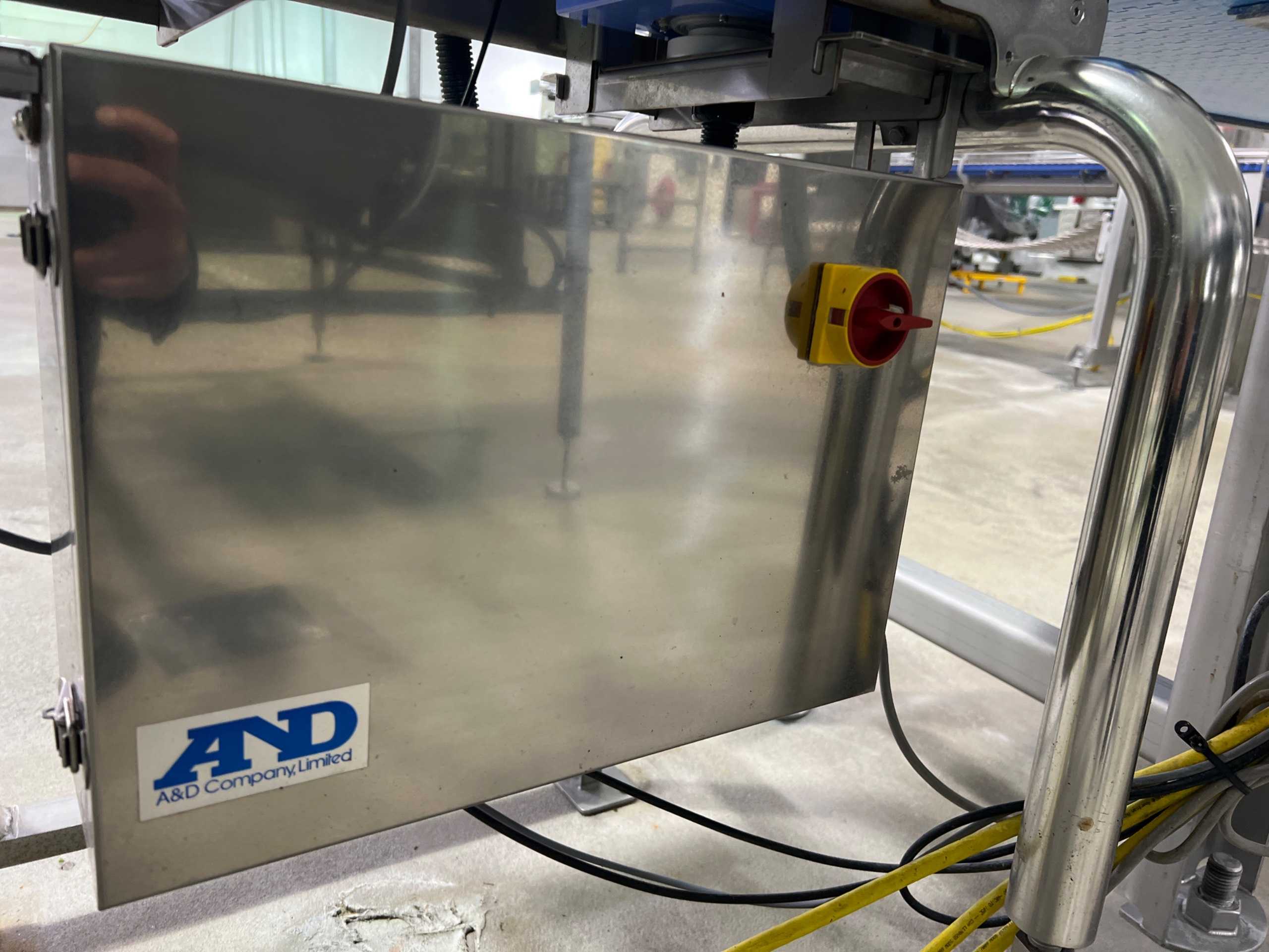 A&D COMPANY CONVEYOR CHECK WEIGHER - CONVEYOR CHECK WEIGHER