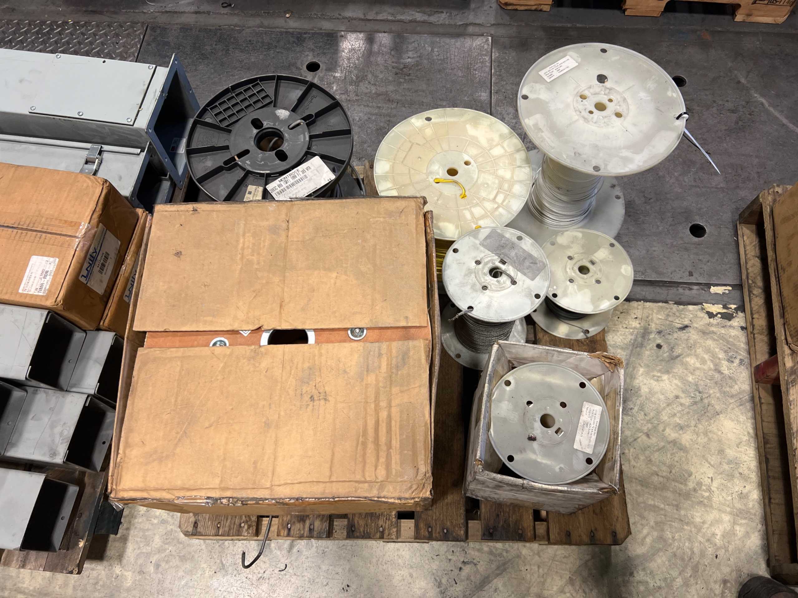 BULK QTY OF ELECTRICAL WIRE - ELECTRICAL WIRE