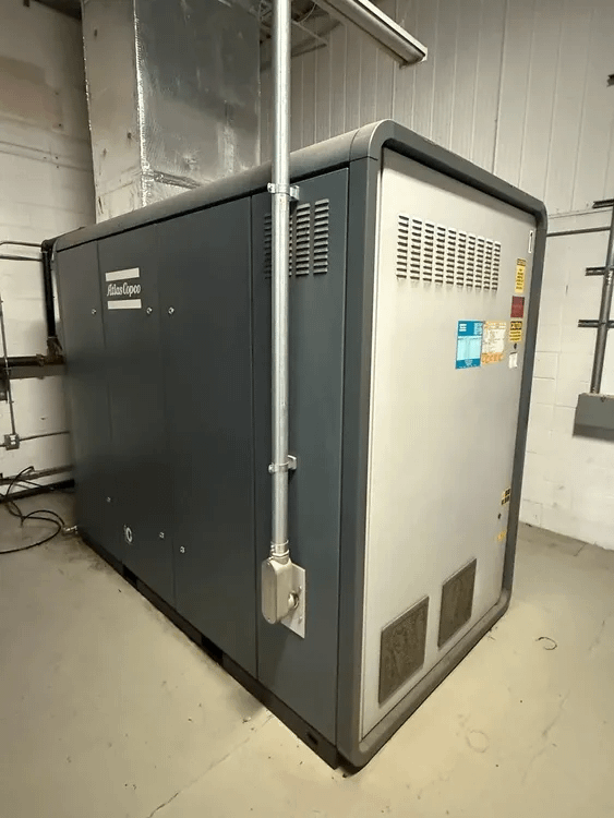 2010 ATLAS COPCO ZT75 VSD ROTARY SCREW AIR COMPRESSOR, 120 HP, 290 CFM, 151 PSIG, 600V - STATIONARY AIR COMPRESSOR