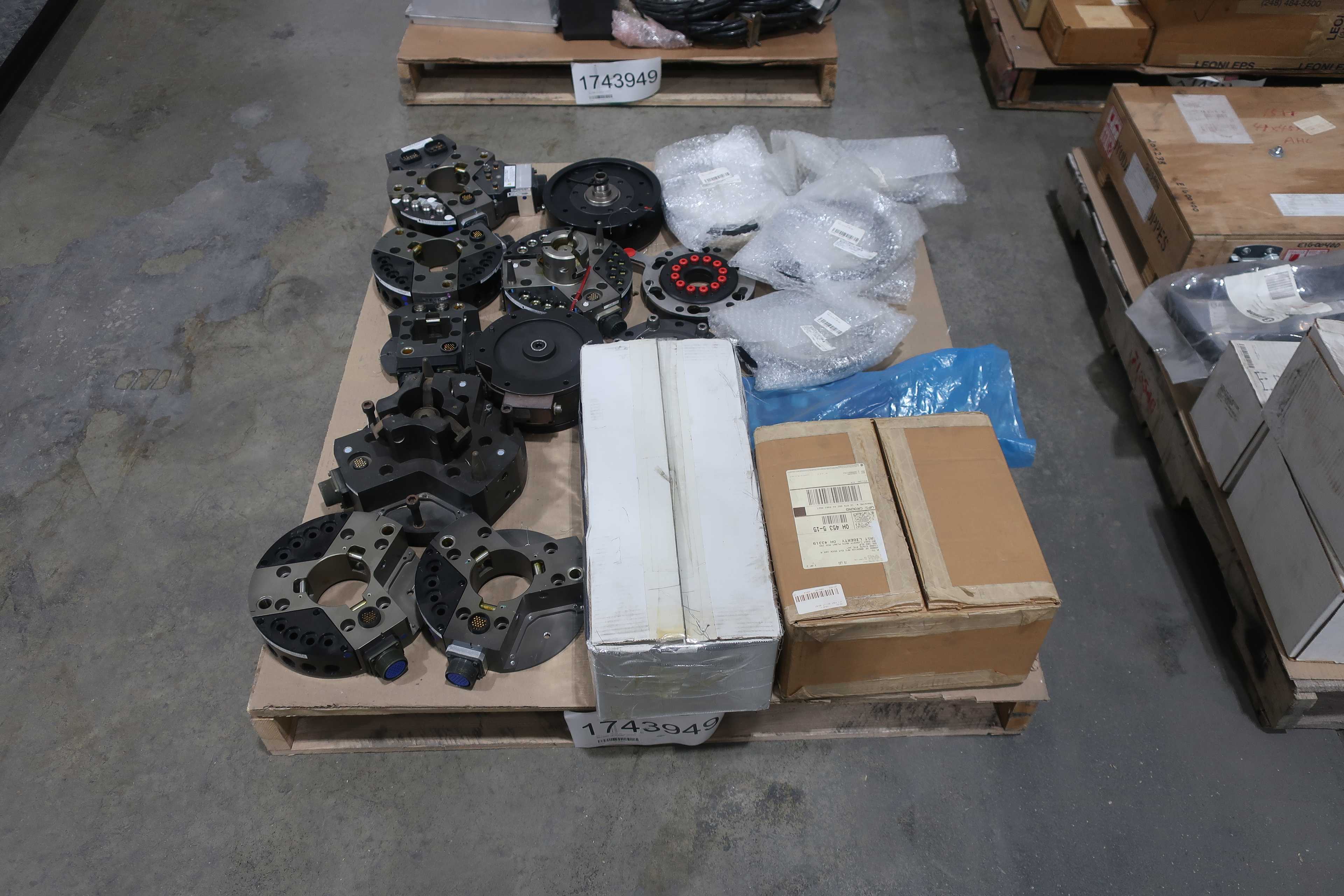 SKU 1743949 - 4 PALLETS OF ASSORTED ROBOT PARTS AND ACCESSORIES - INDUSTRIAL ROBOTS