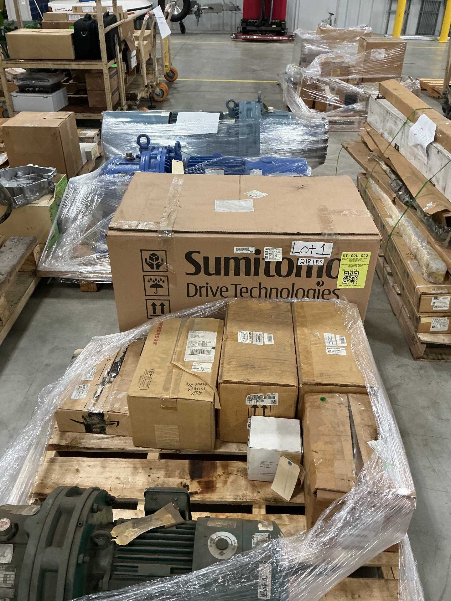 BULK QTY OF ELECTRIC MOTORS AND GEARMOTORS - ELECTRIC MOTORS