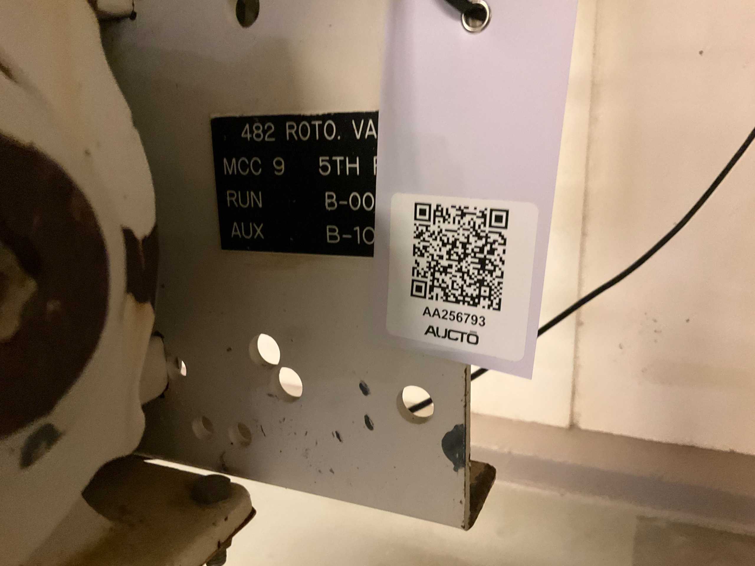 MAC 2M2F8 DUST COLLECTOR - DUST COLLECTOR