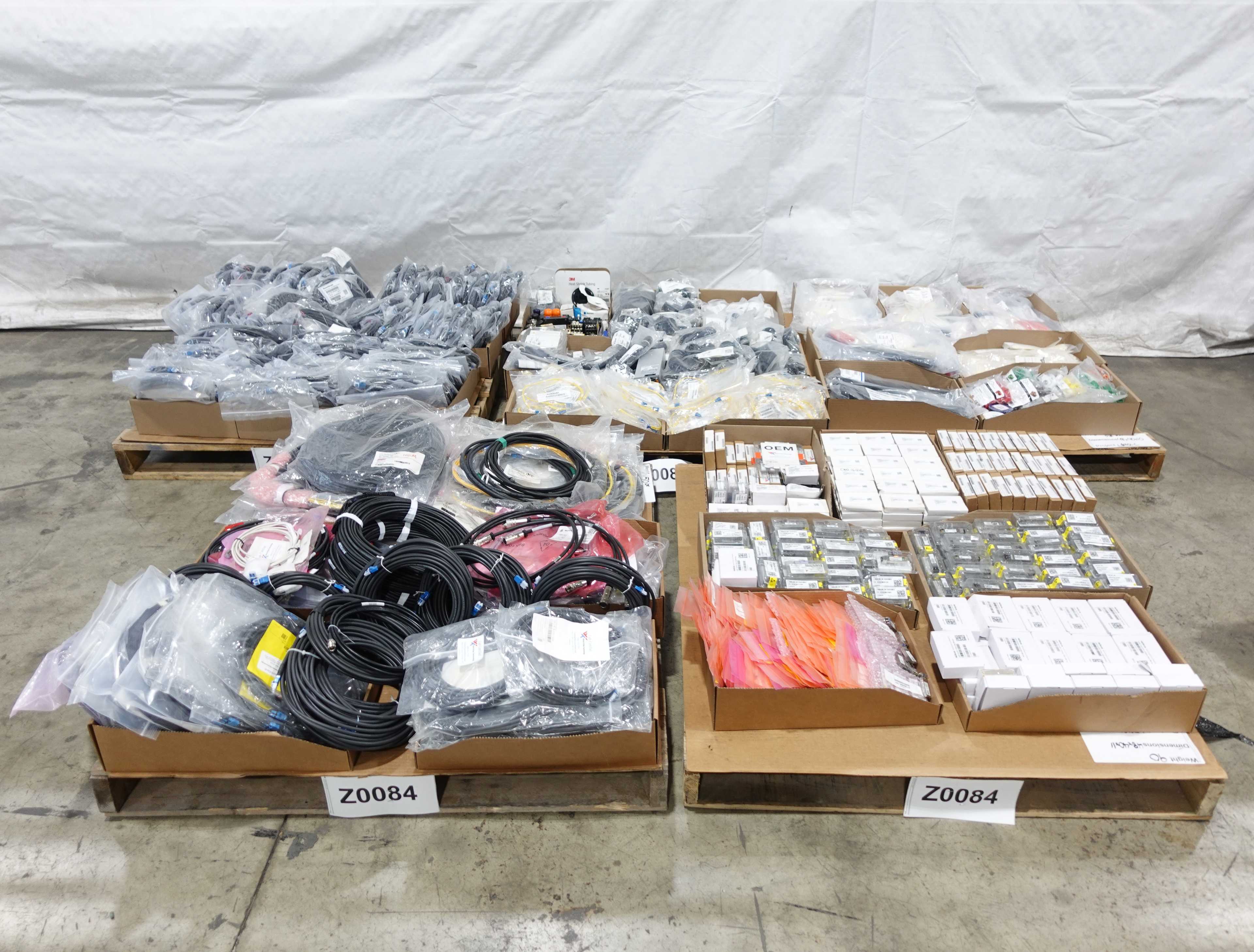 5 PALLETS OF ASSORTED ELECTRICAL COMPONENTS - ELECTRONIC COMPONENTS