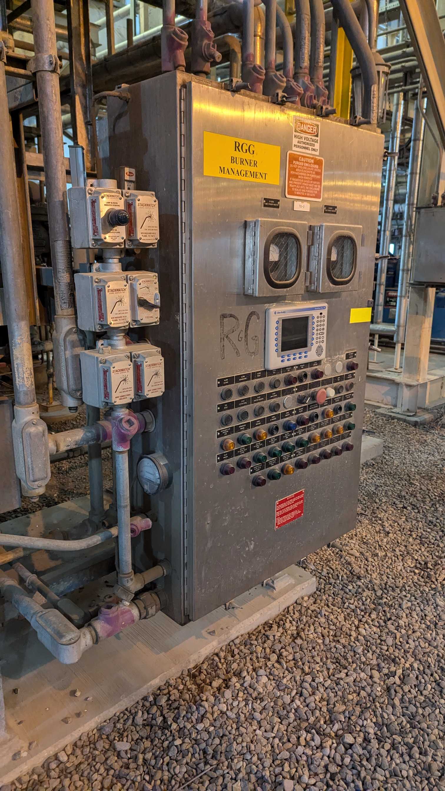 RGG BURNER MANAGEMENT CONTROL PANEL WITH ALLEN-BRADLEY CONTROLS - OPERATOR INTERFACE PANELS