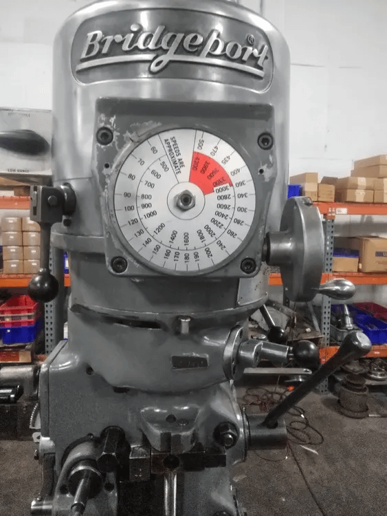 BRIDGEPORT SERIES 1 VERTICAL KNEE MILL 42X9IN 2HP R-8 60-4200RPM 1930LB/750LB MAX WKPC - VERTICAL MILLING MACHINES