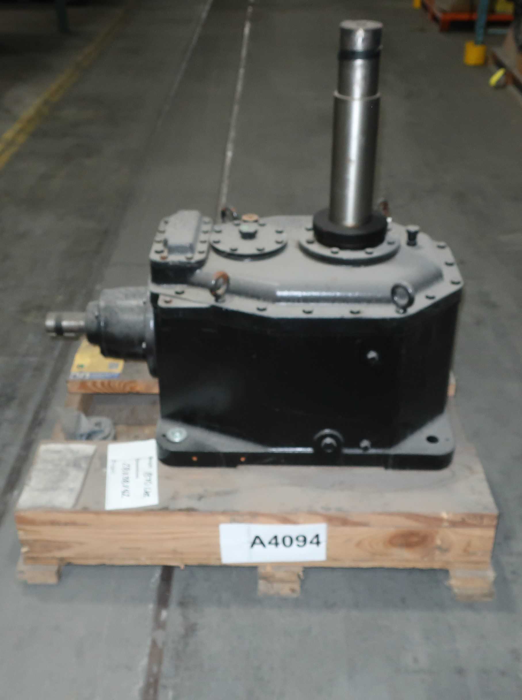 AMARILLO RIGHT ANGLE FAN DRIVE, RATIO 9.5:1, RPM INPUT- 1750 - GEAR REDUCERS