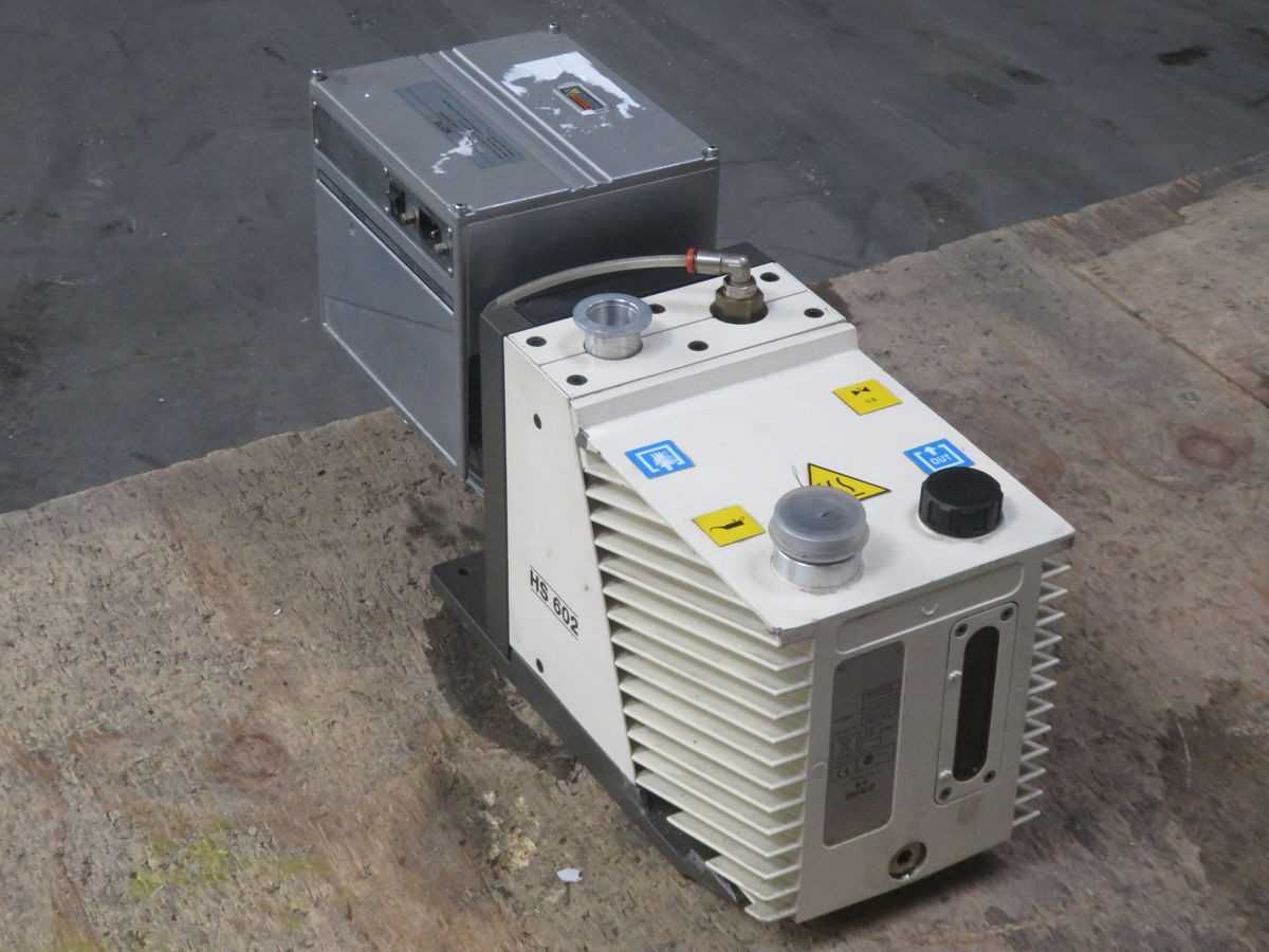 VARIAN HS602 370222802 VACUUM PUMP, 60 M³/H SPEED, < 2X10⁻³ MBAR PRESSURE, 1.1 KW POWER - VACUUM PUMP