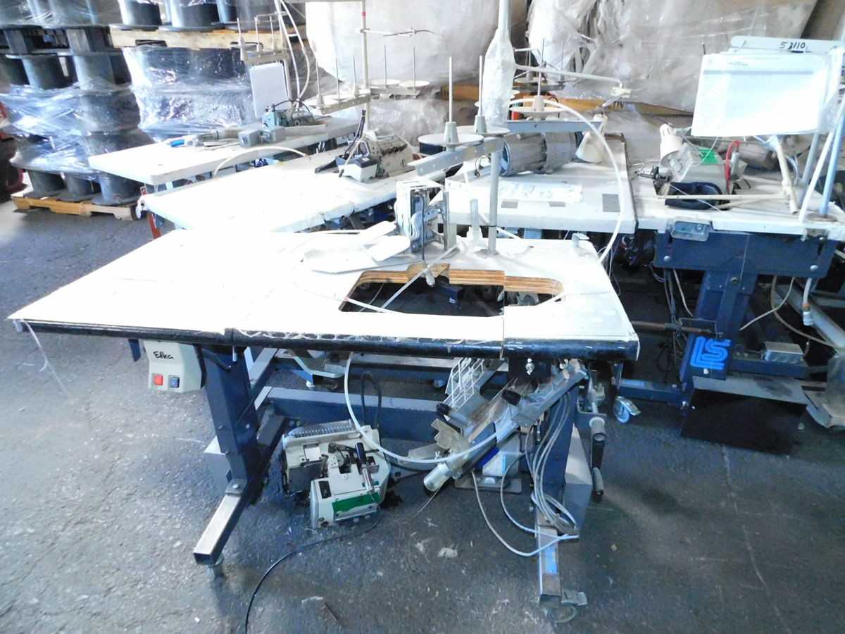 LOT OF 25 WILCOX & GIBBS SEWING MACHINES LOT JUKI MAUSER SPEZIAL PEGASUS PAFF TRIMCO - MISCELLANEOUS