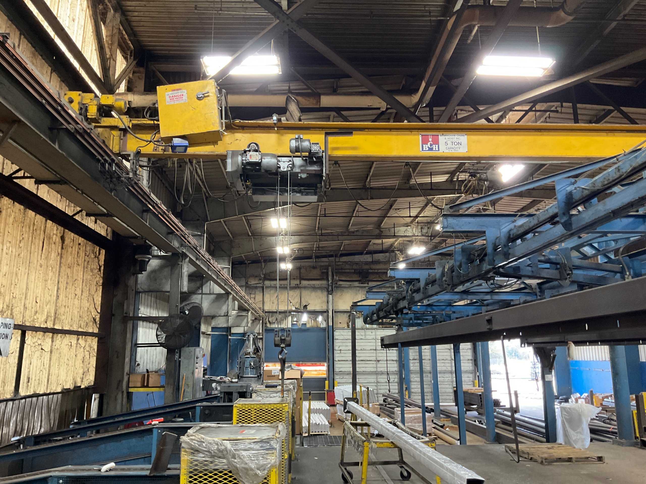BCH BRIDGE CRANE - BRIDGE CRANE
