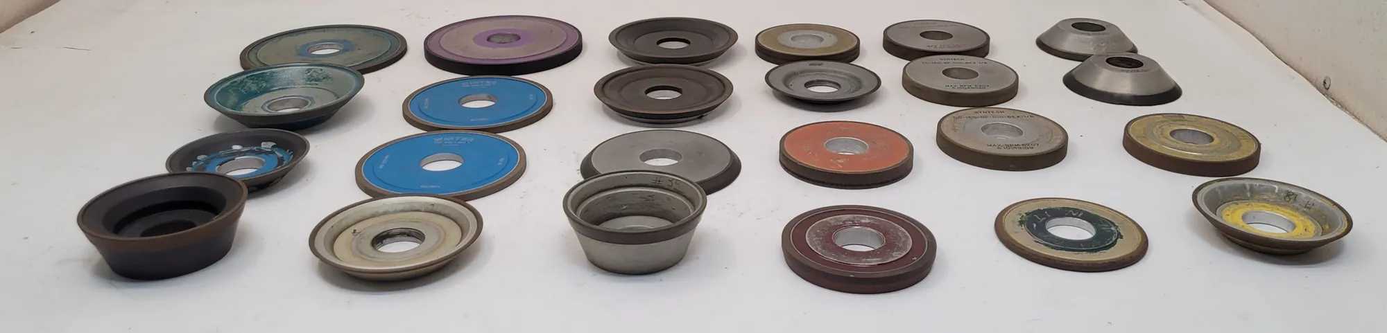 DIAMOND GRINDING WHEELS, LOT OF 25, 1/16" TO 1/2" THICKNESS RANGE - MACHINE TOOLING