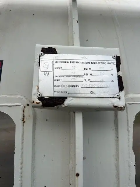 2013 PRESVAC DOT 412 INDUSTRIAL VACUUM TRUCK - MACK - undefined