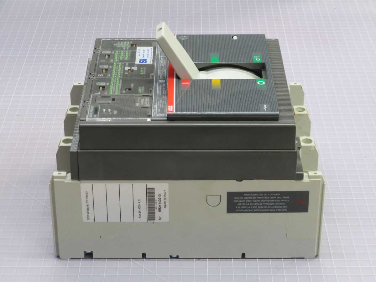 ABB 1SDA064845R1 MCCB, 3-POLE, 1000A, 600V AC, 50/60HZ, 65KA@480V ICU, 35KA@600V ICU - CIRCUIT BREAKERS