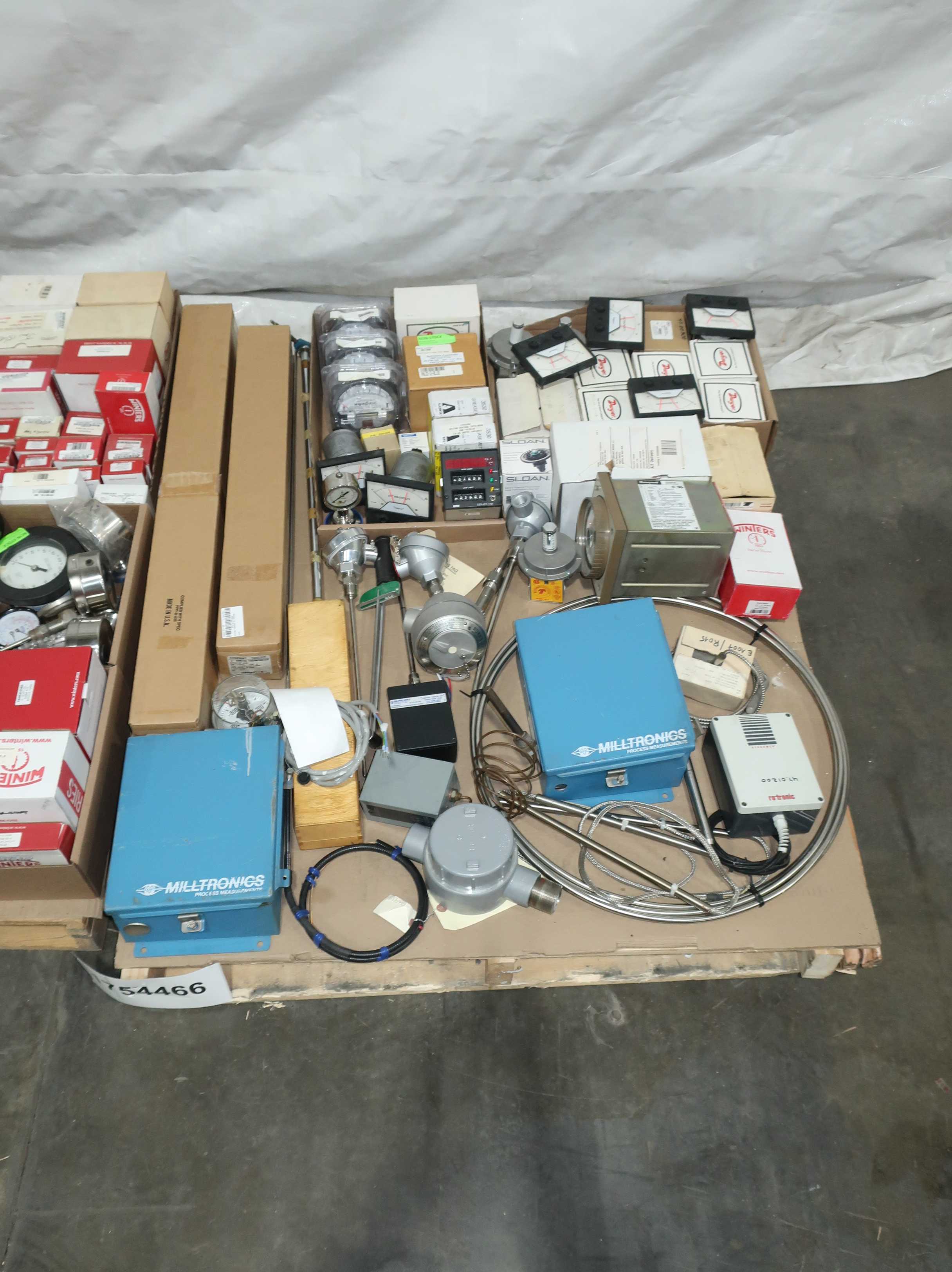 SKU 1754466 - 2 PALLETS OF ASSORTED INSTRUMENTATION - INSTRUMENTATION