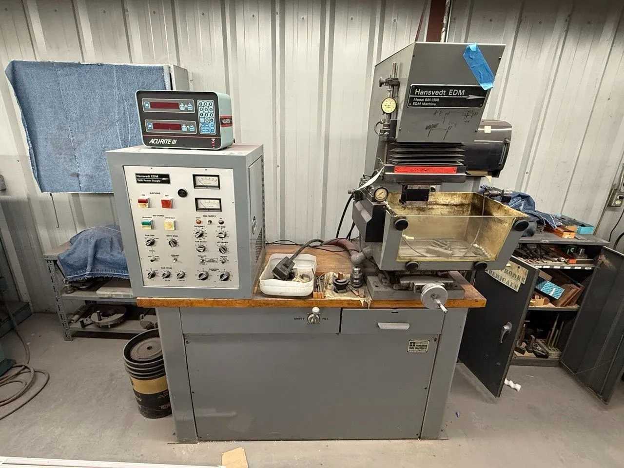 HANSVEDT SM-150B SINKER EDM, VERTICAL RAM, OPEN TANK, DRO, 117V 30A 1PH 60HZ - DIE SINKER EDM MACHINES