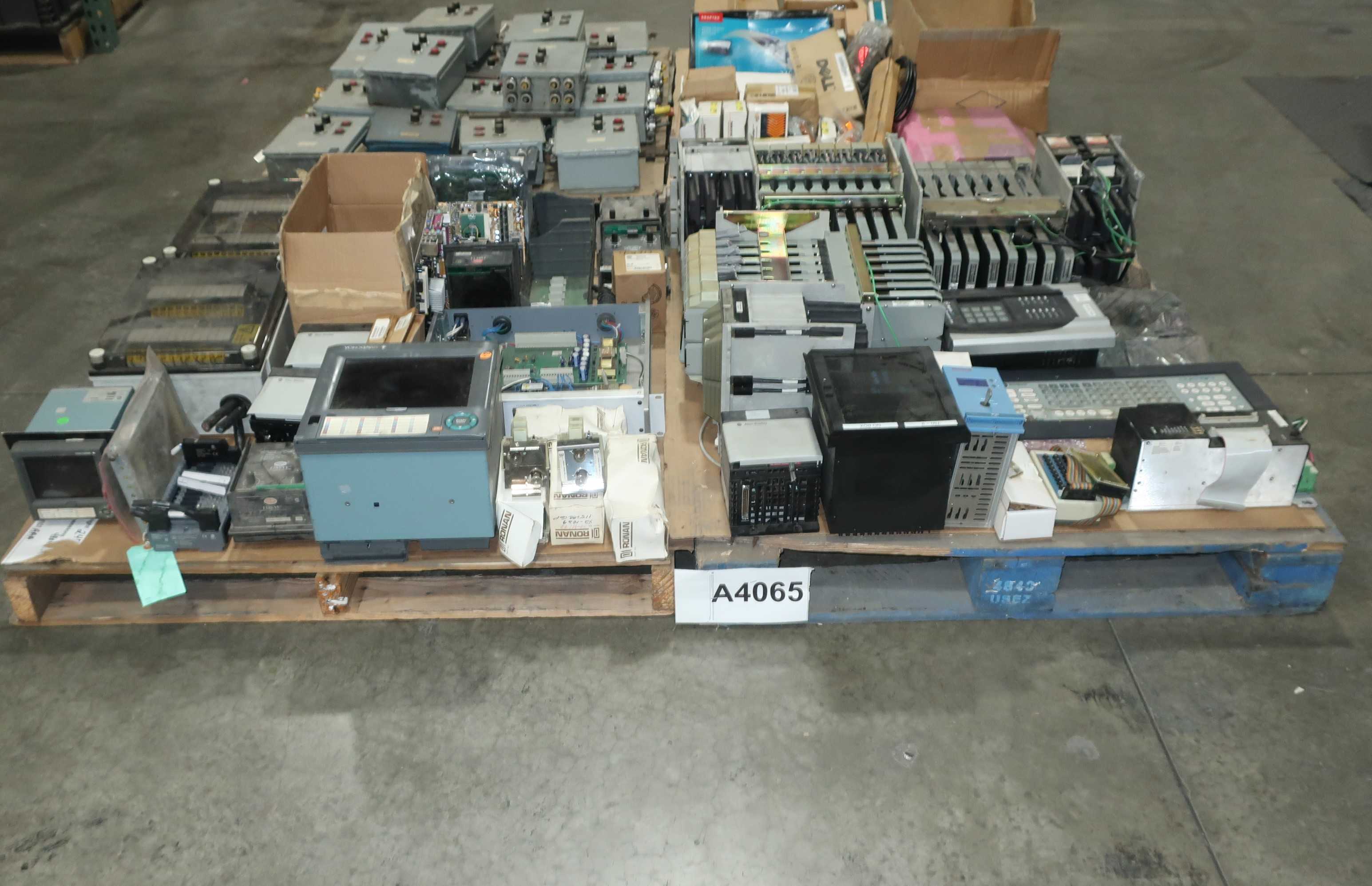 4 PALLETS OF ASSORTED AUTOMATION AND CONTROLS - AUTOMATION & CONTROLS
