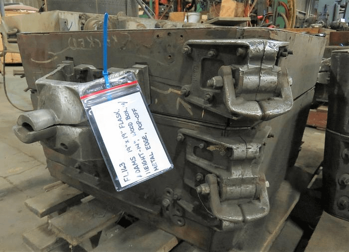 ADAMS FOUNDRY FLASK POP-OFF/EASY-OFF 19X19X14IN WOOD 5DEG TAPER 90DEG CORNERS - CASTING EQUIPMENT