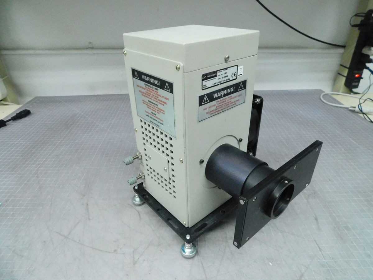 NEWPORT 67001 UV SOURCE, 75W LAMP POWER, 120 VAC, F/1.5 CONDENSER, 185-400 NM UV RANGE - LIGHTING