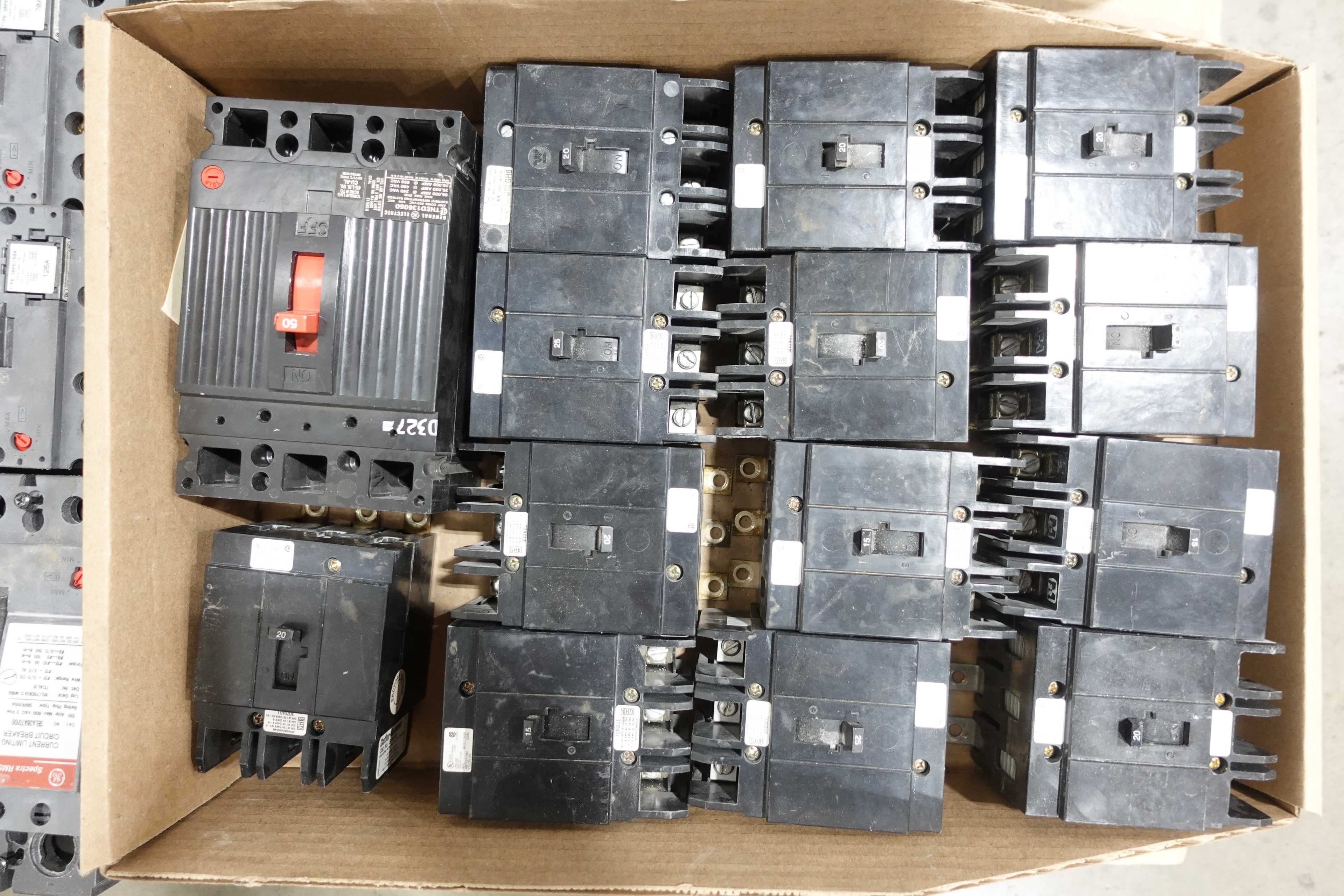 2 PALLETS OF ASSORTED CIRCUT BREAKERS - CIRCUIT BREAKERS