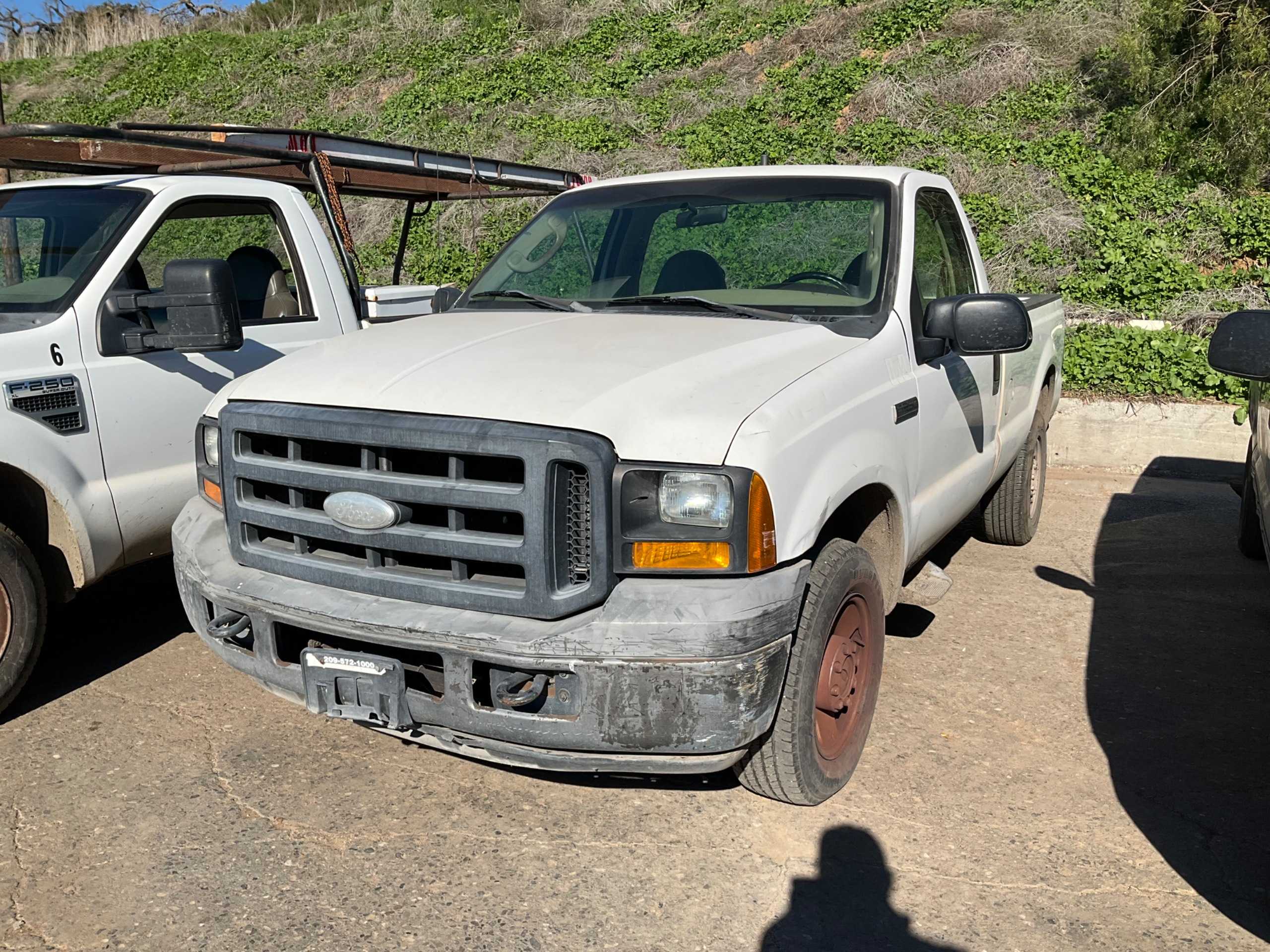 2005 FORD F-250 PICKUP TRUCK - PICKUP TRUCKS