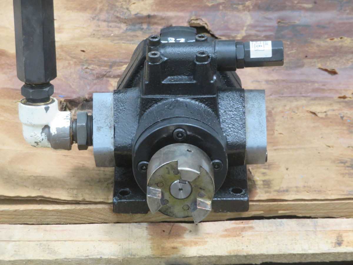 FUJI 330H-VB RELIEF VALVE, 2.5 MPA RELIEF PRESSURE - HYDRAULIC RELIEF VALVE