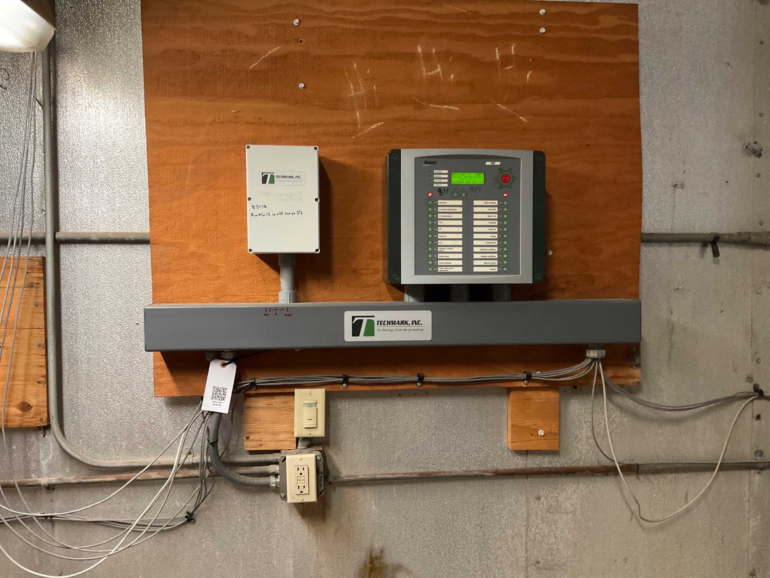 BULK QTY OF AC CONTROLS & DRIVES - AUTOMATION & CONTROLS