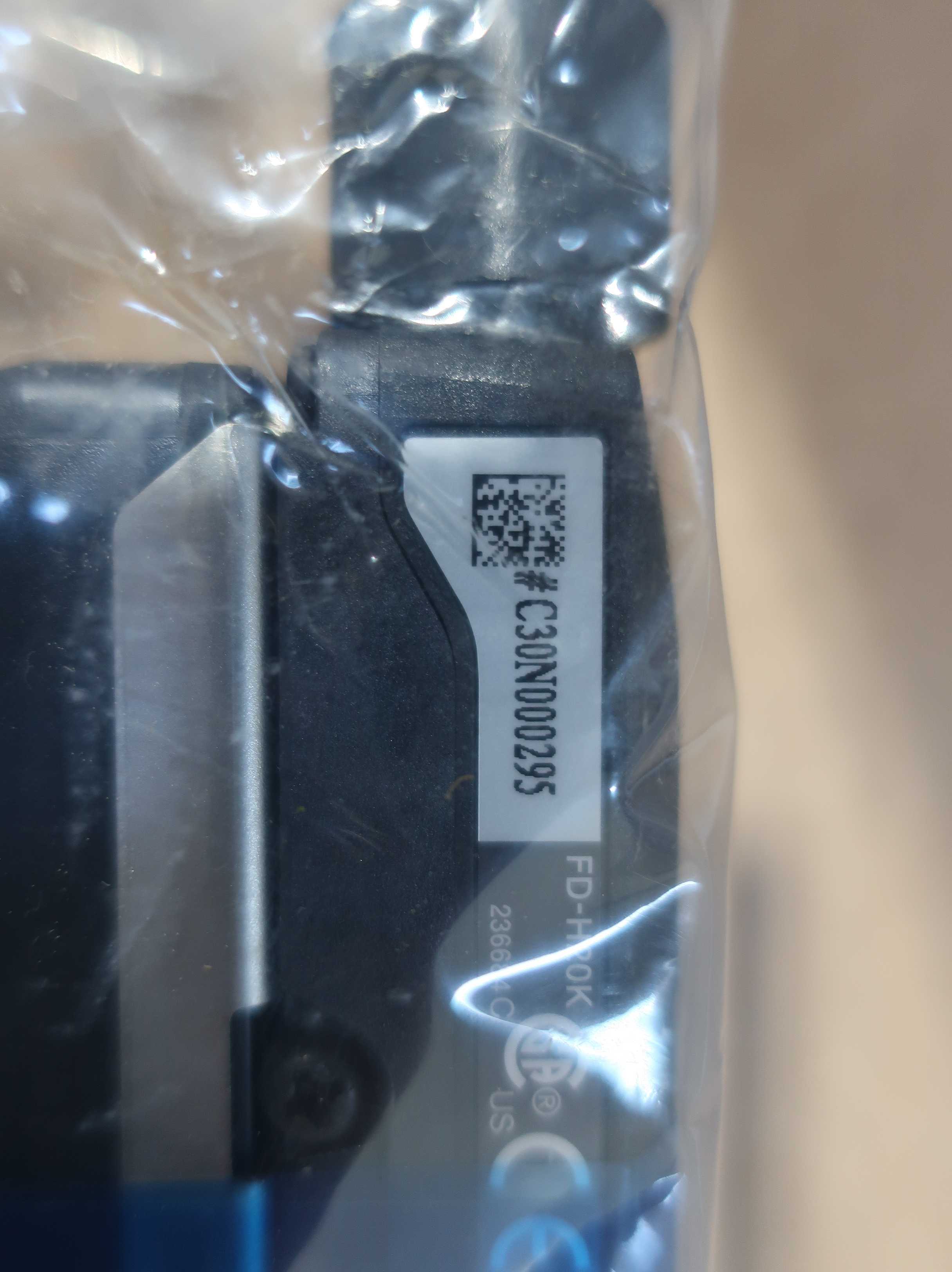 BULK QTY OF KEYENCE FD-H20K CLAMP ON FLOW SENSORS - SENSORS