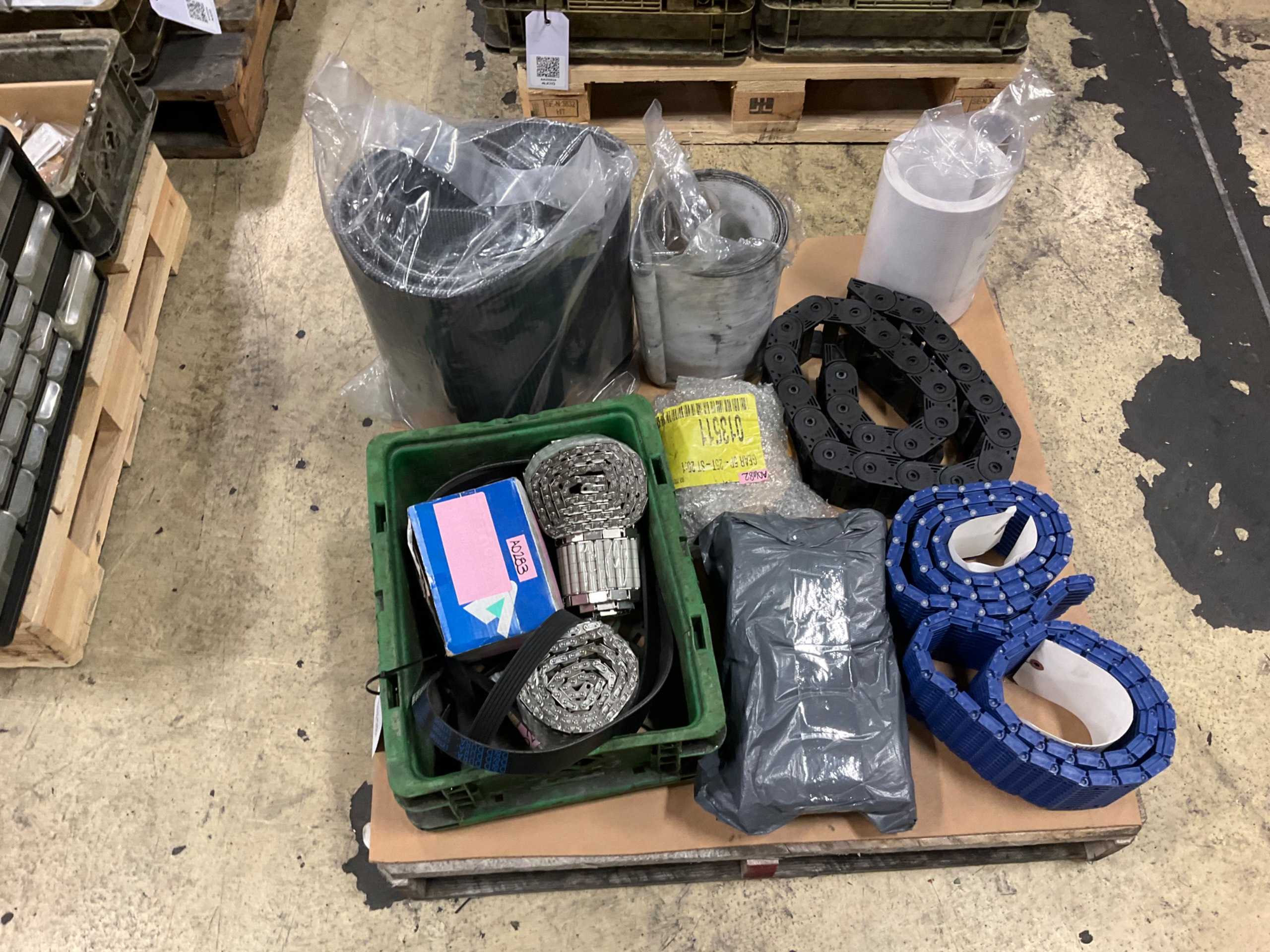 BULK QTY OF CONVEYOR BELTS - CONVEYOR PARTS