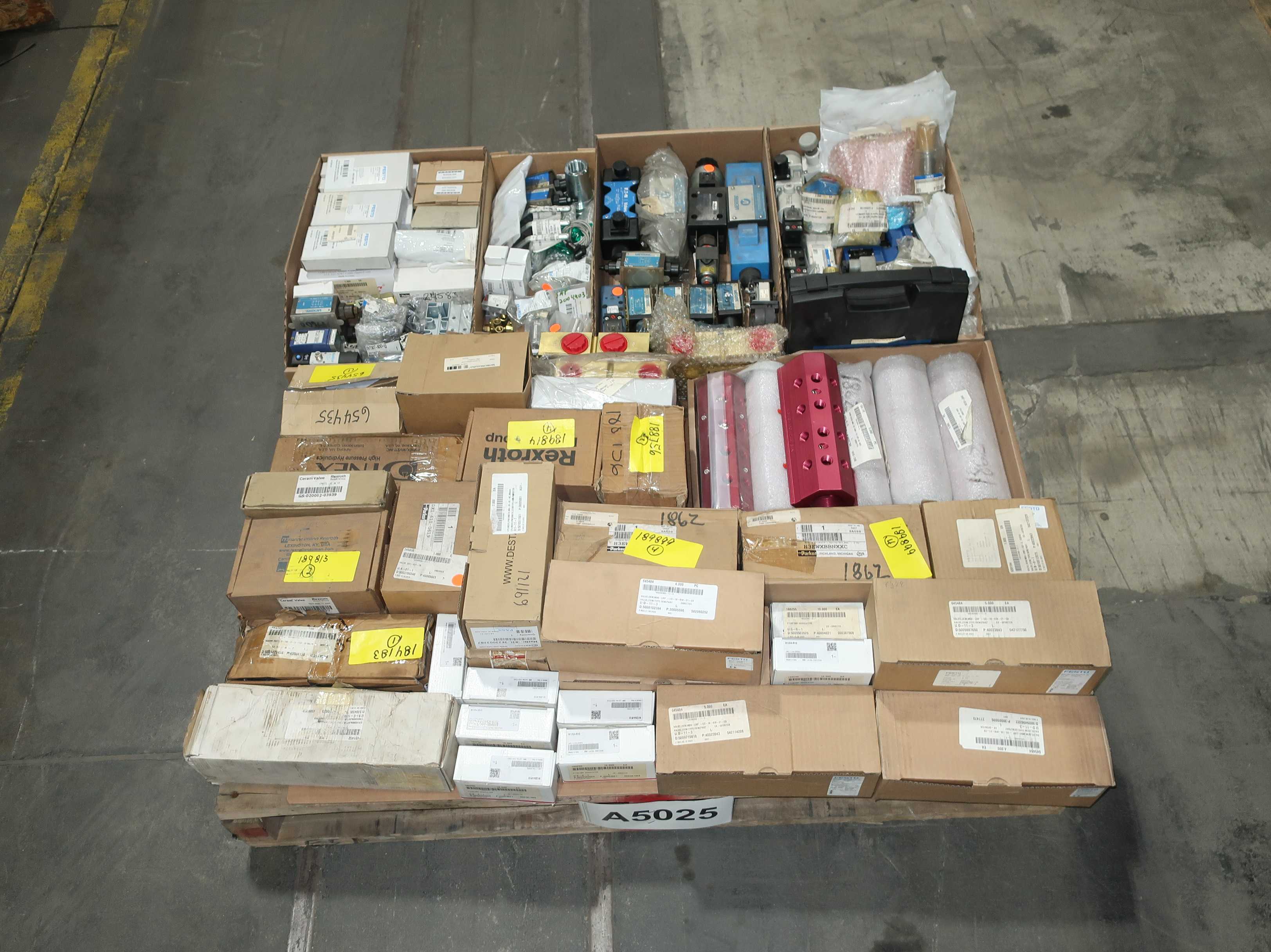 BULK QTY OF ASSORTED VALVES AND VALVE PARTS - VALVE PARTS & ACCESSORIES
