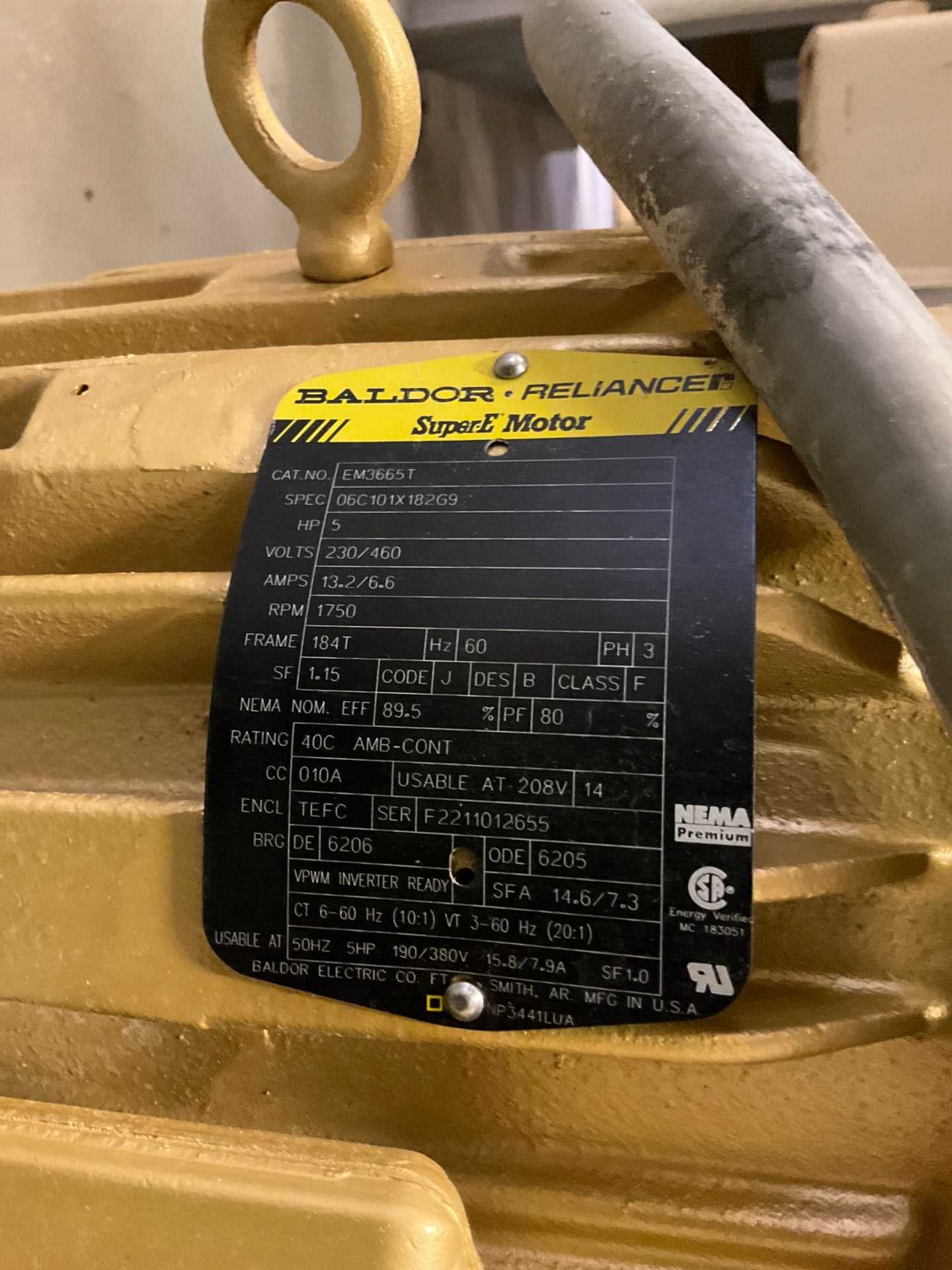 2001 CARRIER BD7 VIBRATORY STORAGE TANK - STORAGE BINS