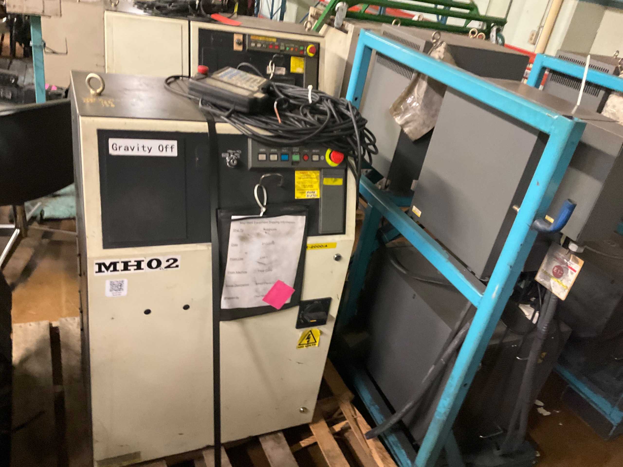 2005 FANUC R-J3IB ROBOT CONTROL SYSTEM - ROBOT PARTS