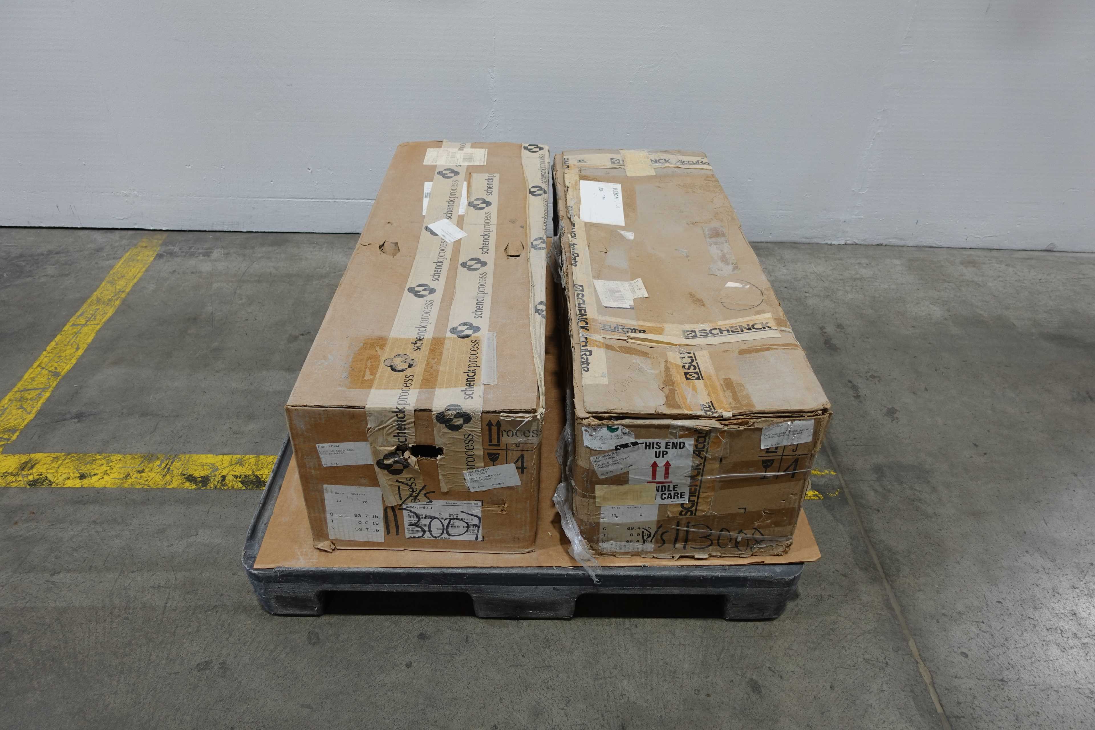 LOT OF 2 ABB ACS550-U1-031A-4 VFD DRIVES - AC VFD DRIVES