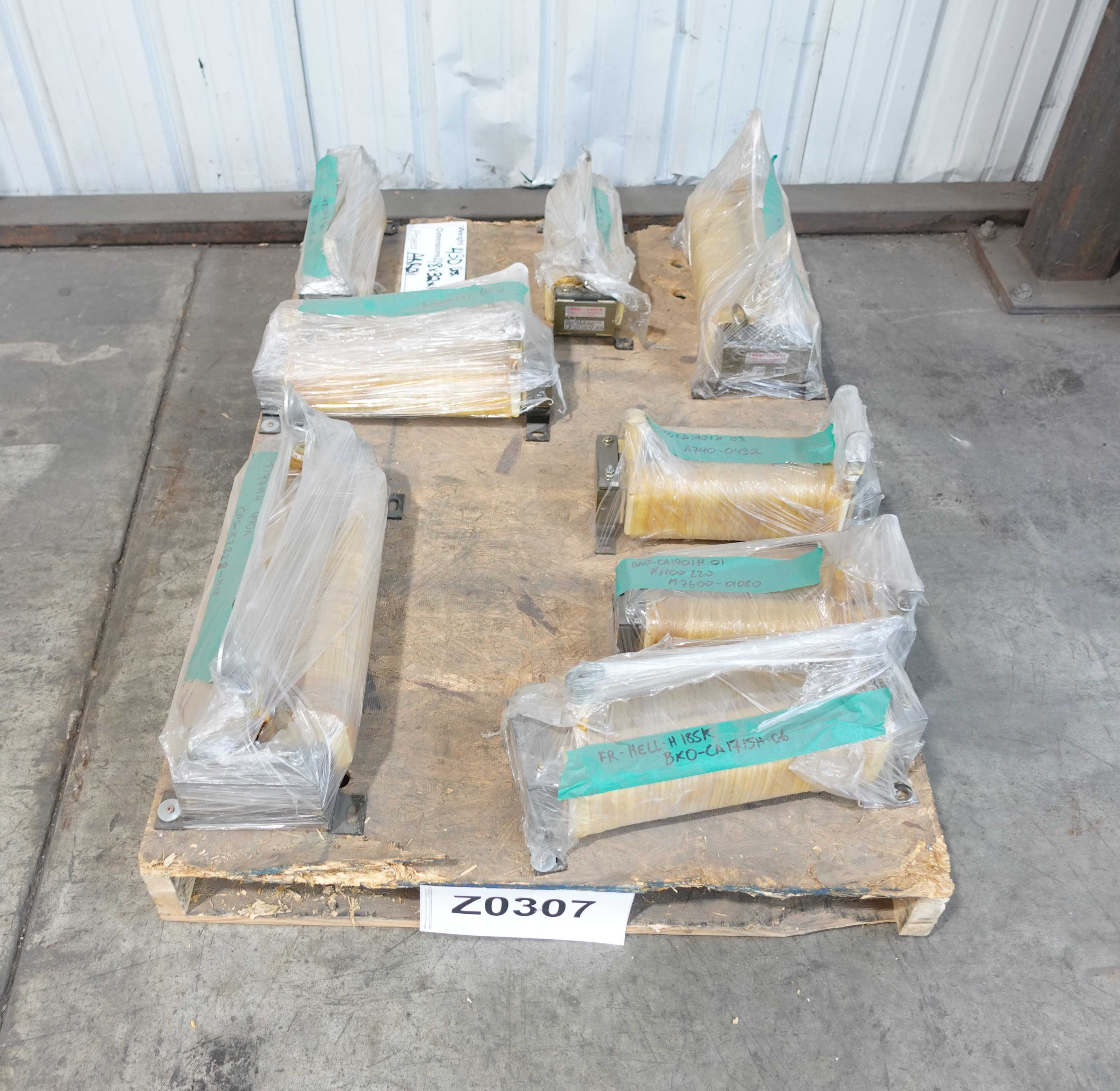 LOT OF 8 ASSORTED MITSUBISHI DC REACTORS