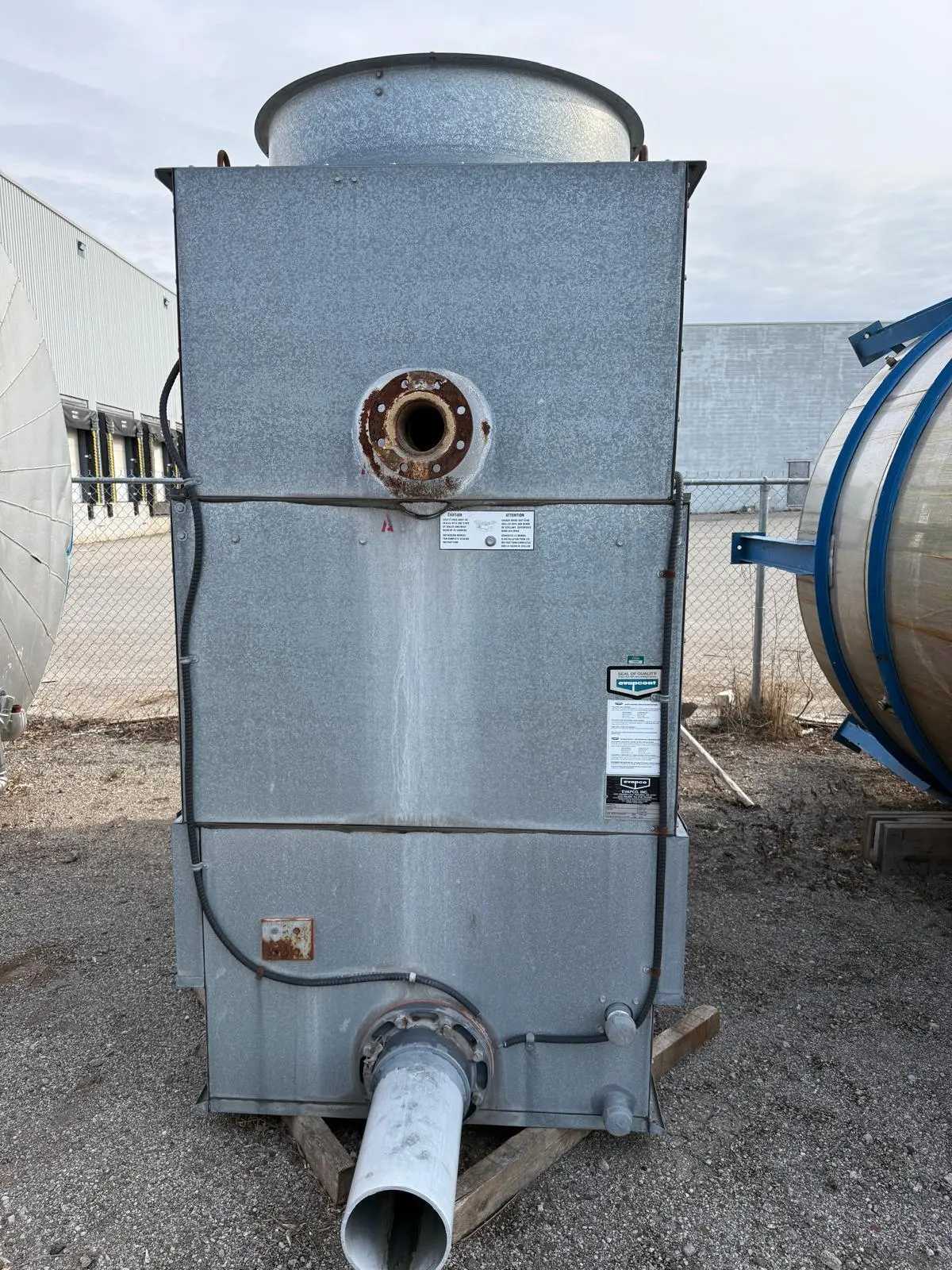 EVAPCO ICT4-79 COOLING TOWER, INDUCED DRAFT COUNTERFLOW, 107X50X110IN, 3500 LBS - COOLING TOWERS