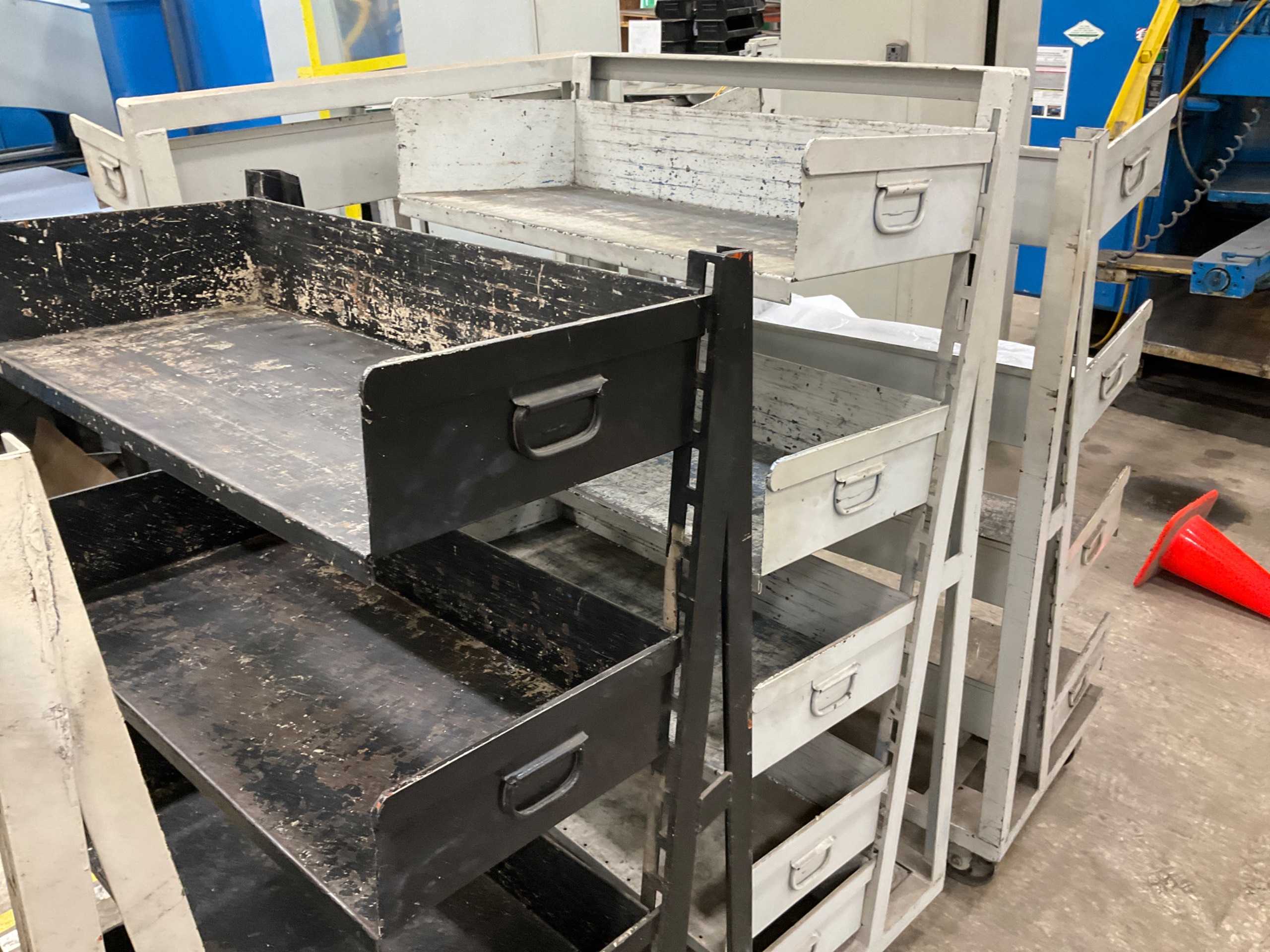 BULK QTY OF SHELF CART - SHELF CART