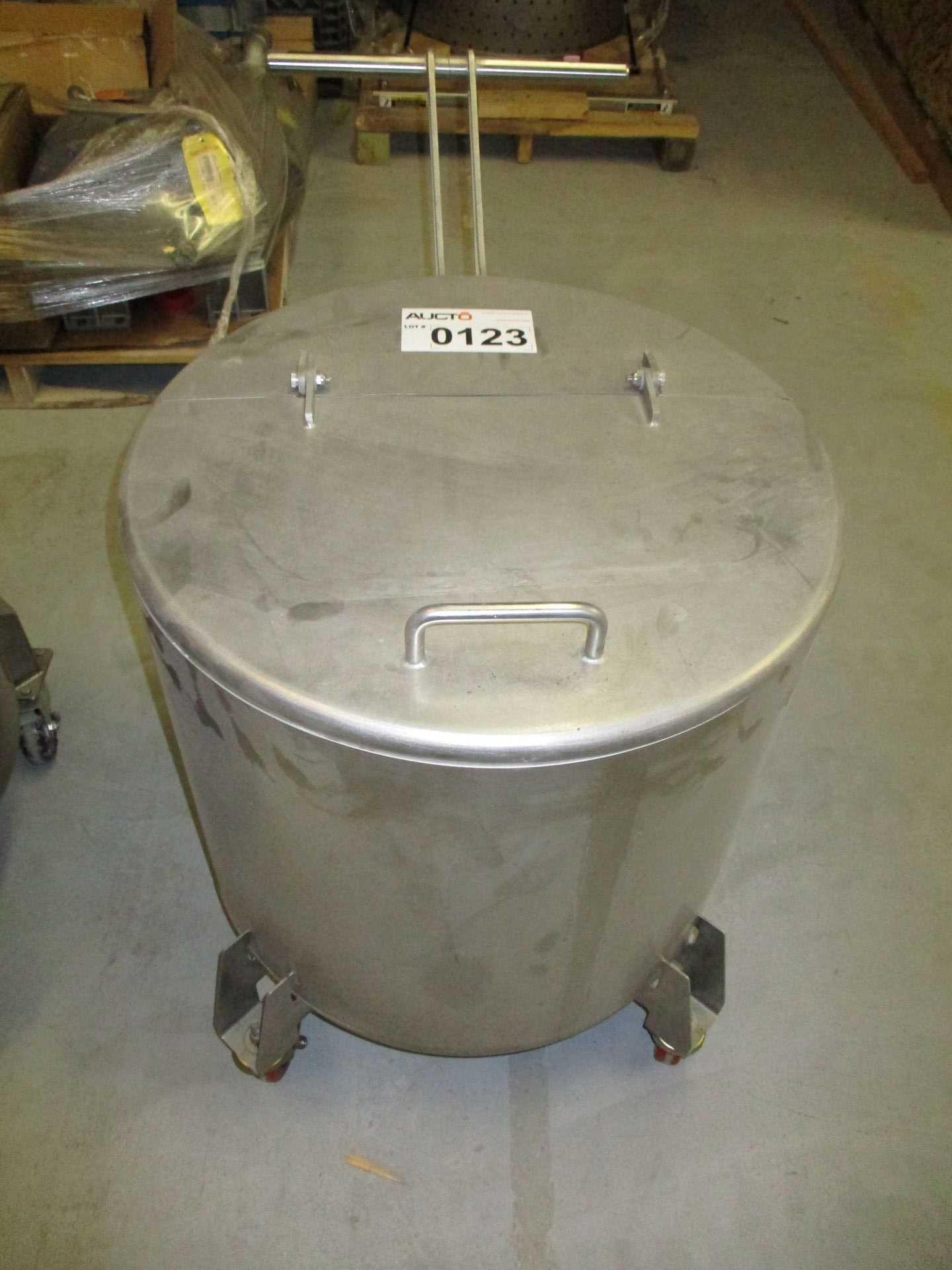 STAINLESS STEEL ROLLING STORAGE TANK - PROCESS EQUIPMENT