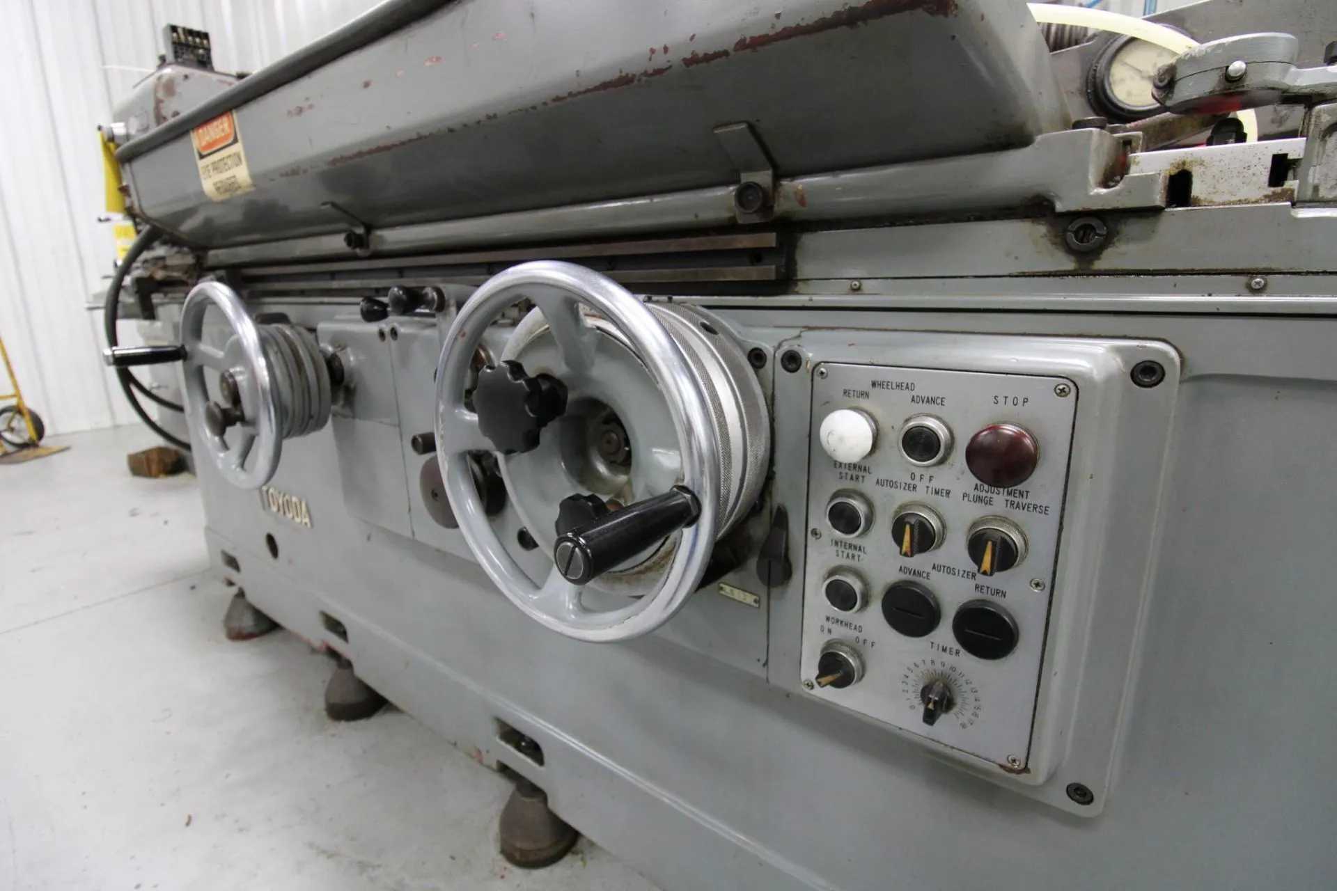 1984 TOYODA GUP 28-100 CYLINDRICAL GRINDER 12X40 CAPACITY, INTERNAL ATTACH - CYLINDRICAL GRINDERS