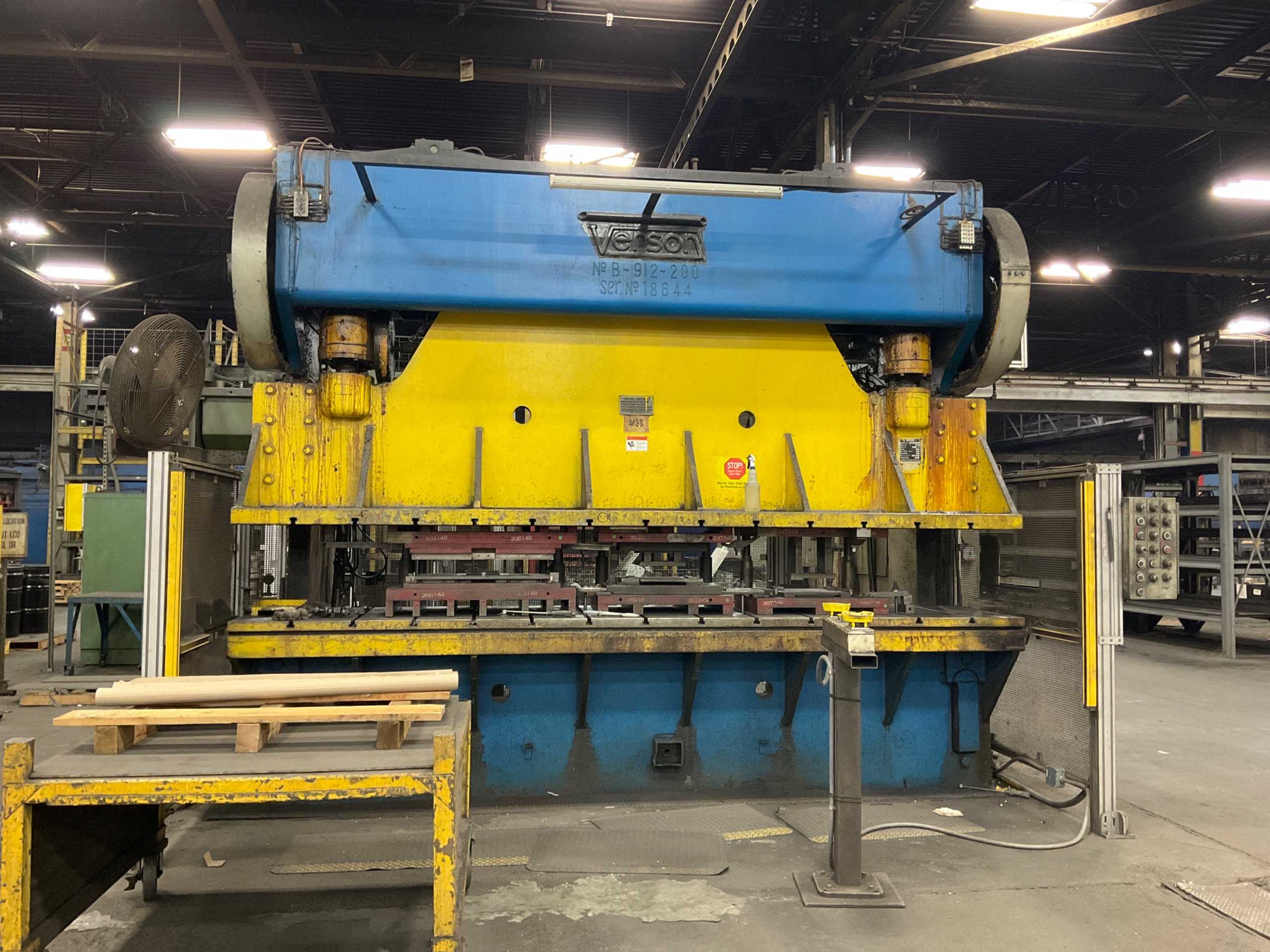 VERSON B-912-200-M.P.B MECHANICAL PRESS - MECHANICAL PRESSES