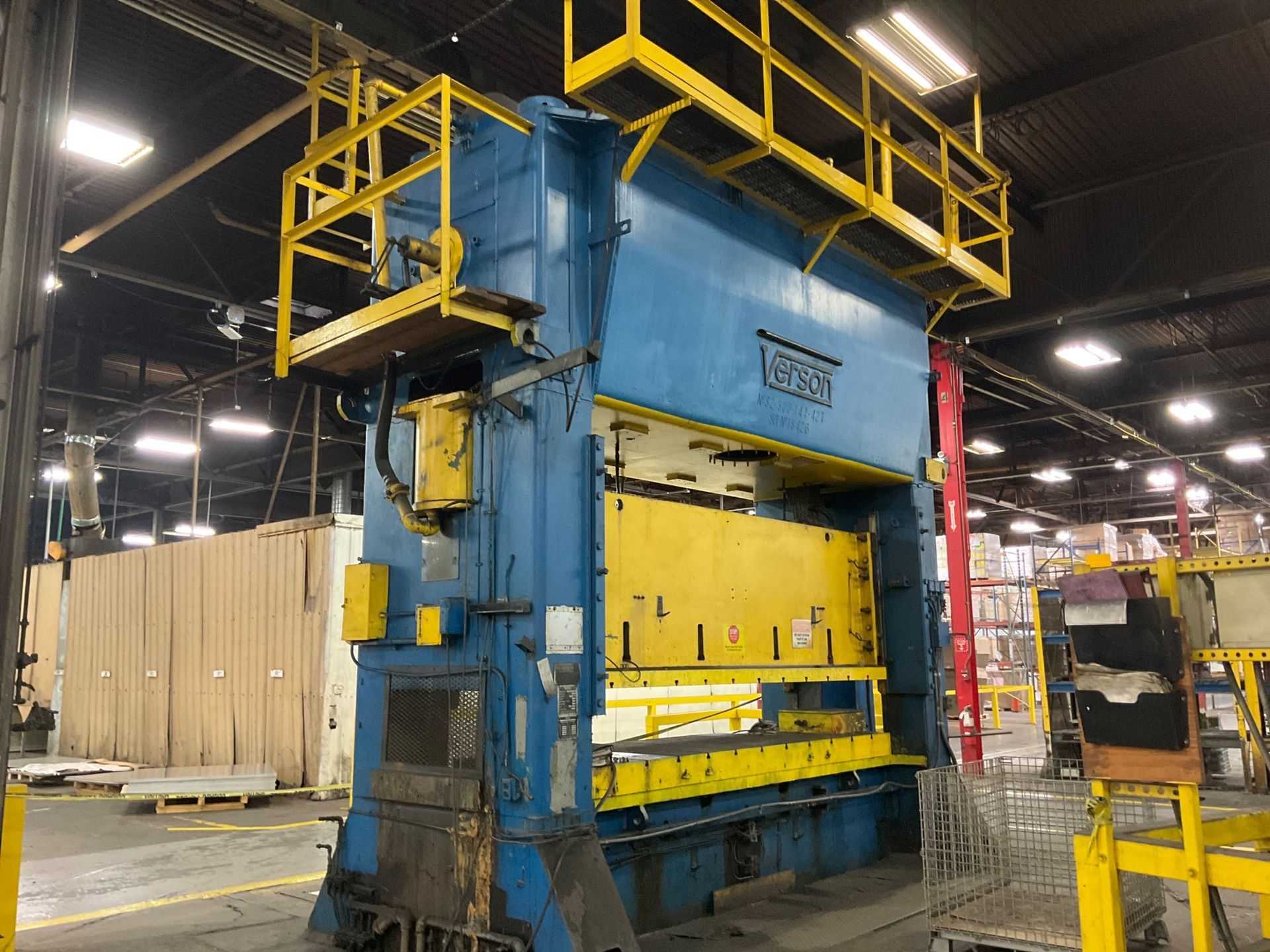 1965 VERSON S2-300-144 HYDRAULIC PRESS - HYDRAULIC PRESS