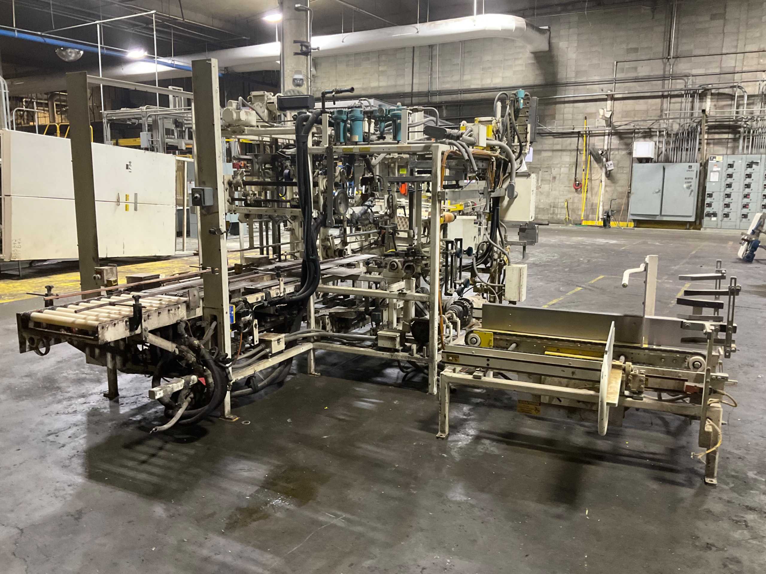 LIDDER PACKAGING MACHINE - PACKAGING