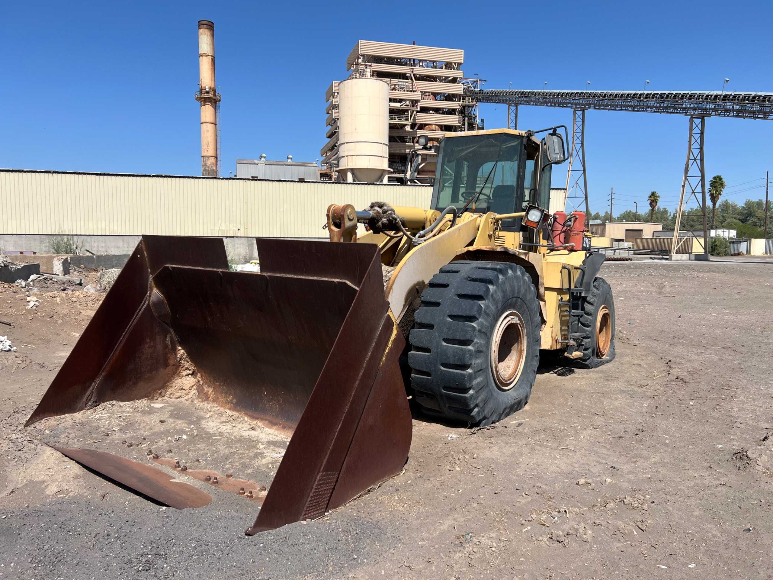 CATERPILLAR 970F WHEEL LOADER - WHEEL LOADERS